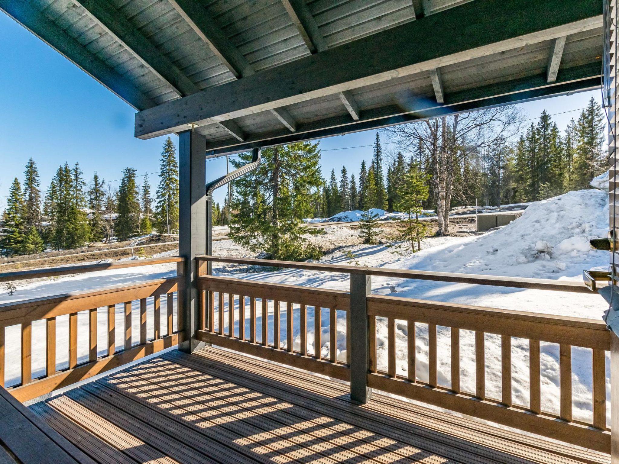 Foto 31 - Casa de 1 habitación en Kuusamo con sauna y vistas a la montaña