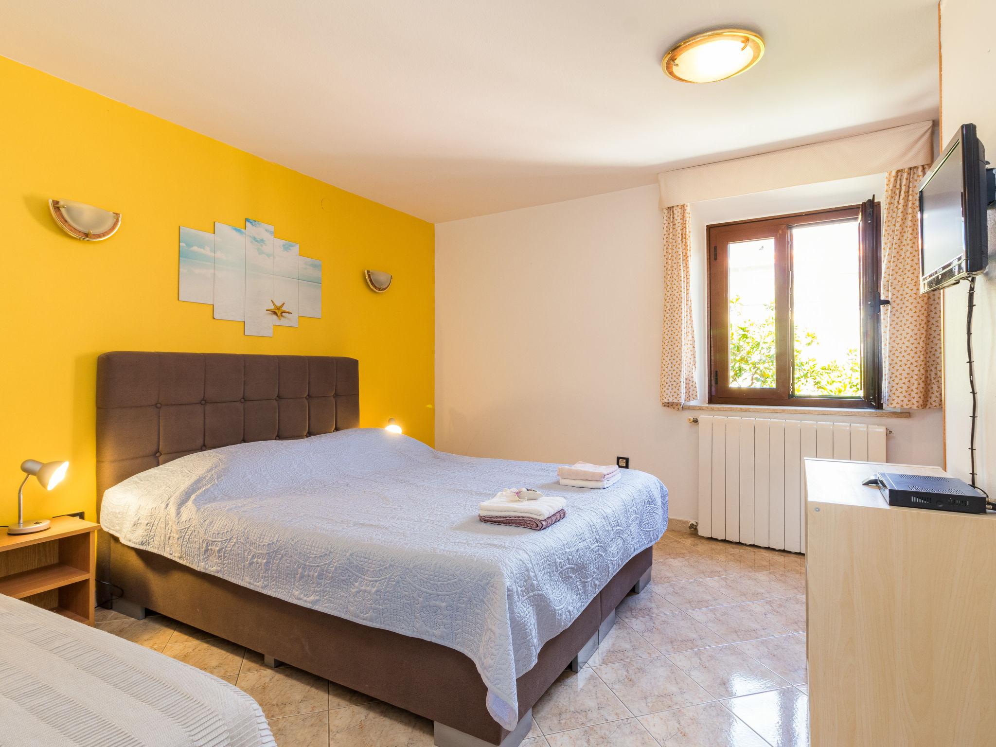 Photo 3 - Appartement en Umag avec vues à la mer