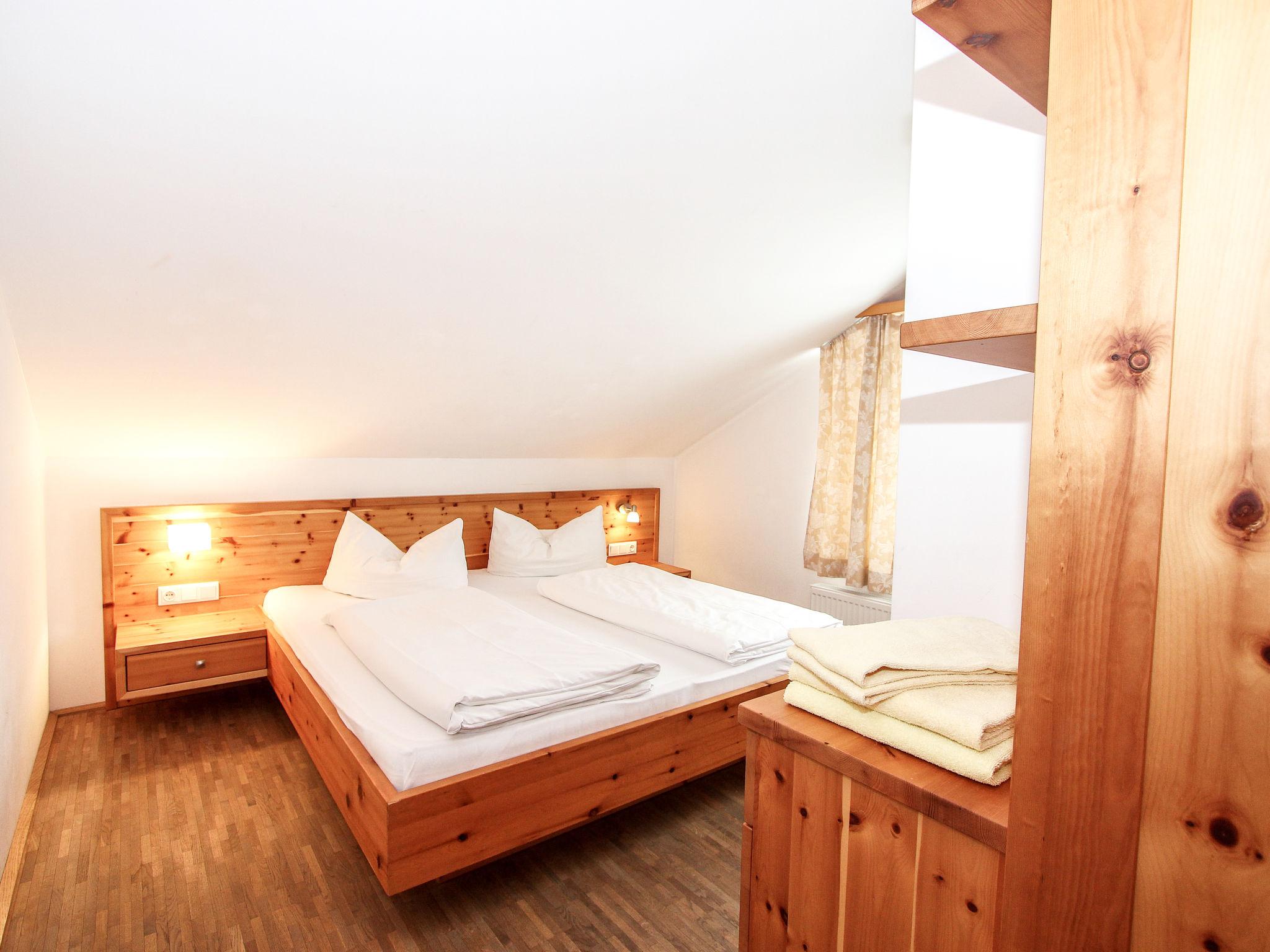 Foto 13 - Apartamento de 4 quartos em Ried im Zillertal com jardim e terraço