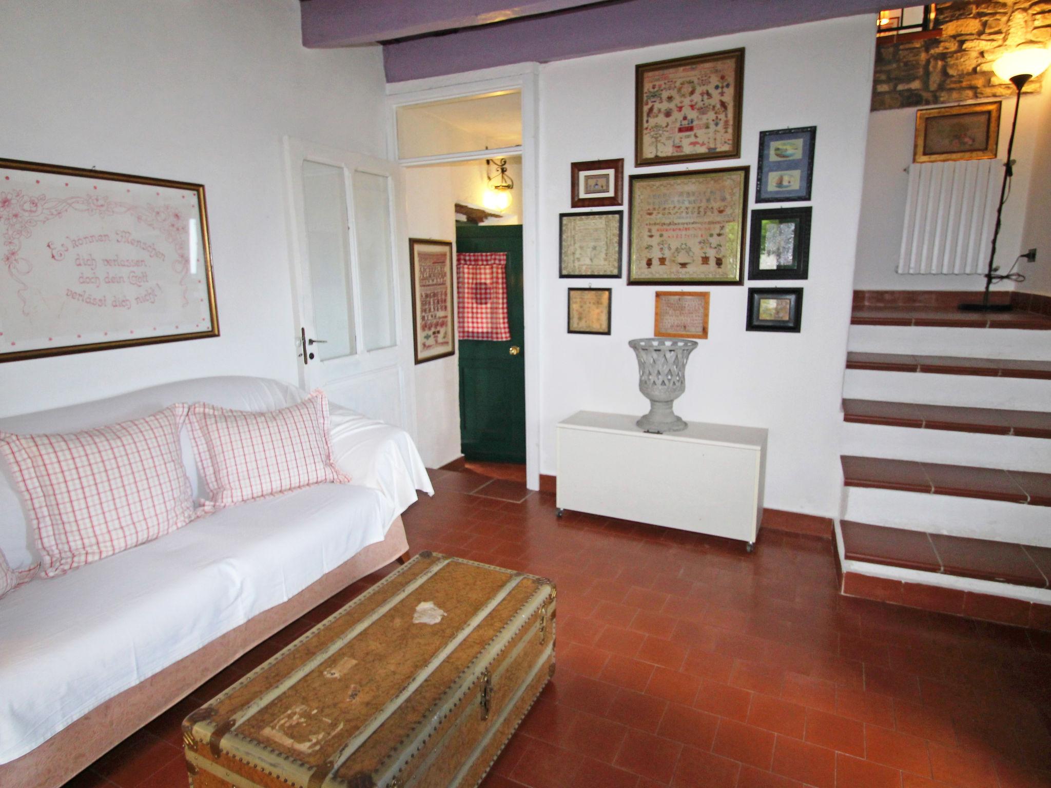 Photo 7 - Maison de 1 chambre à Stellanello avec terrasse