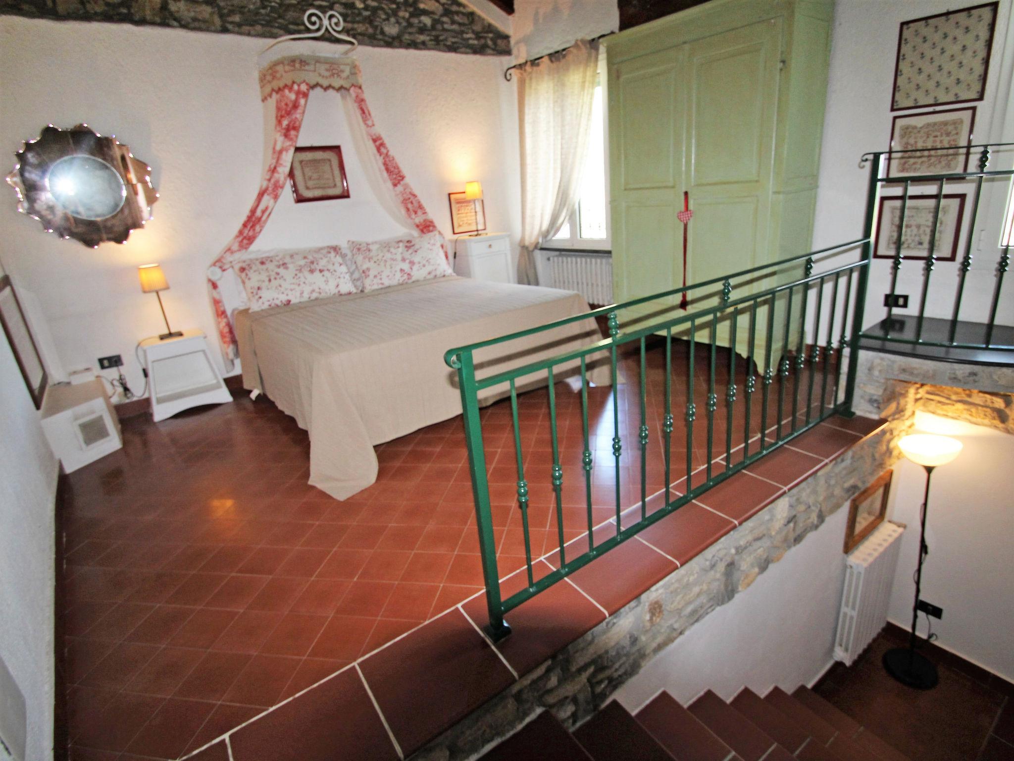Photo 15 - Maison de 1 chambre à Stellanello avec terrasse