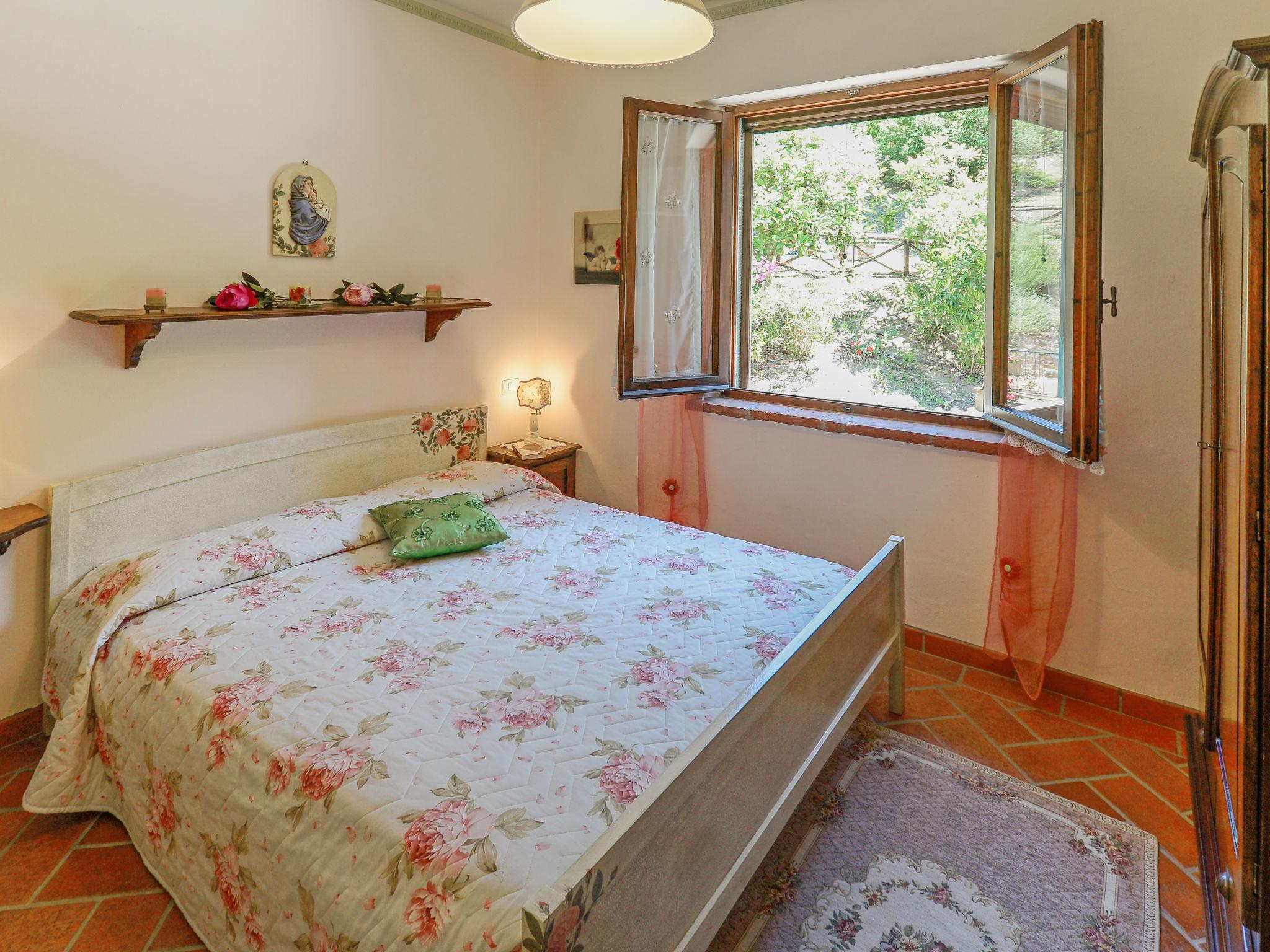 Photo 20 - Maison de 6 chambres à Cortona avec piscine privée et jardin