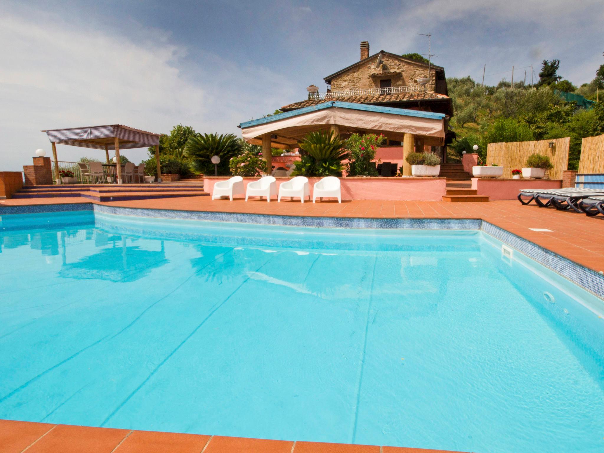 Photo 9 - 4 bedroom House in Massarosa with private pool and sea view