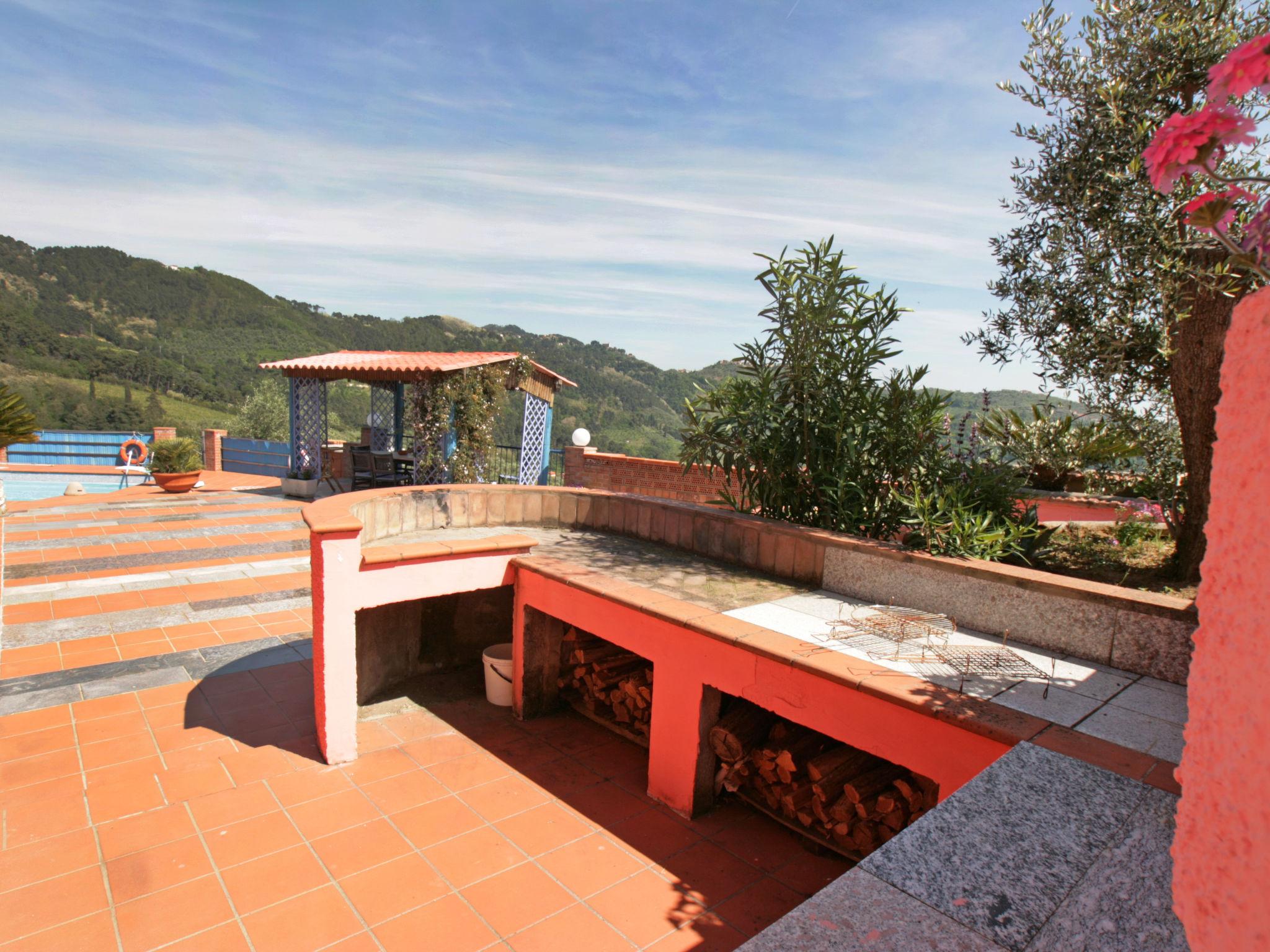 Photo 42 - 4 bedroom House in Massarosa with private pool and garden