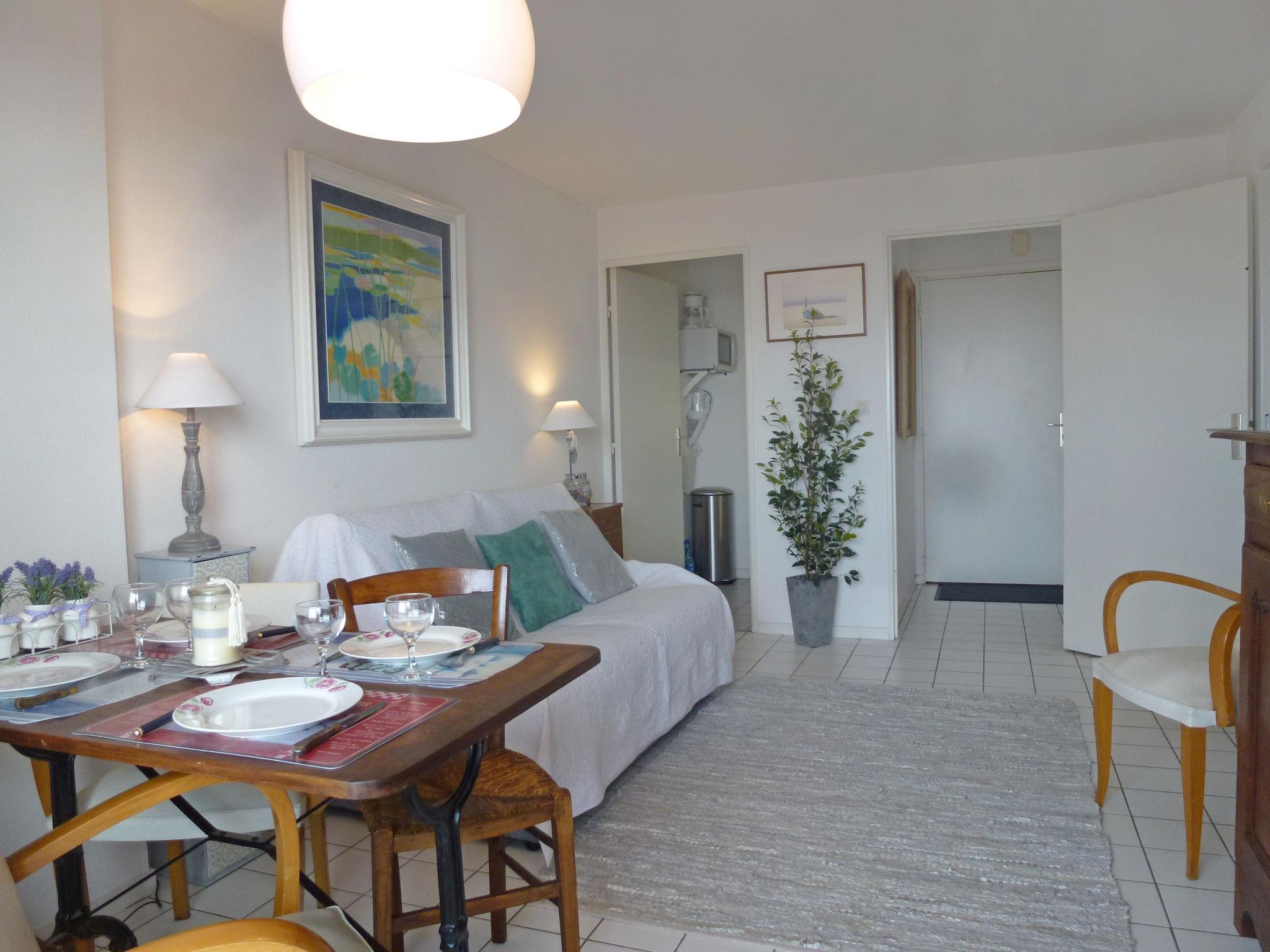 Photo 2 - Appartement de 1 chambre à Trouville-sur-Mer avec vues à la mer