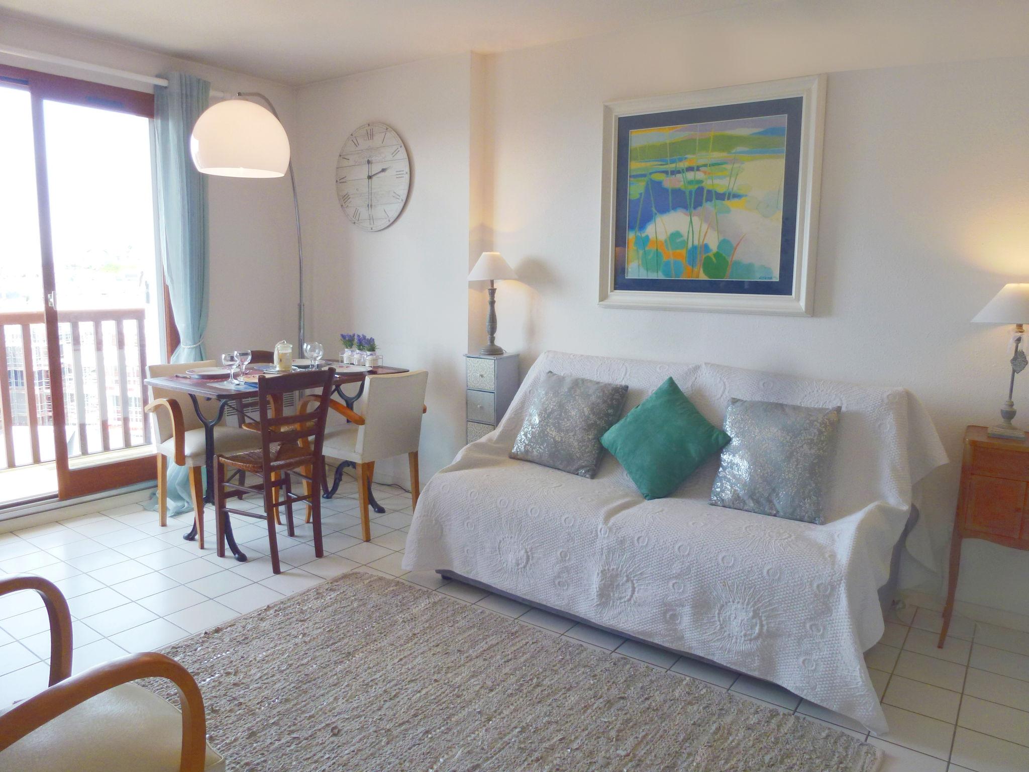 Photo 3 - Appartement de 1 chambre à Trouville-sur-Mer avec vues à la mer
