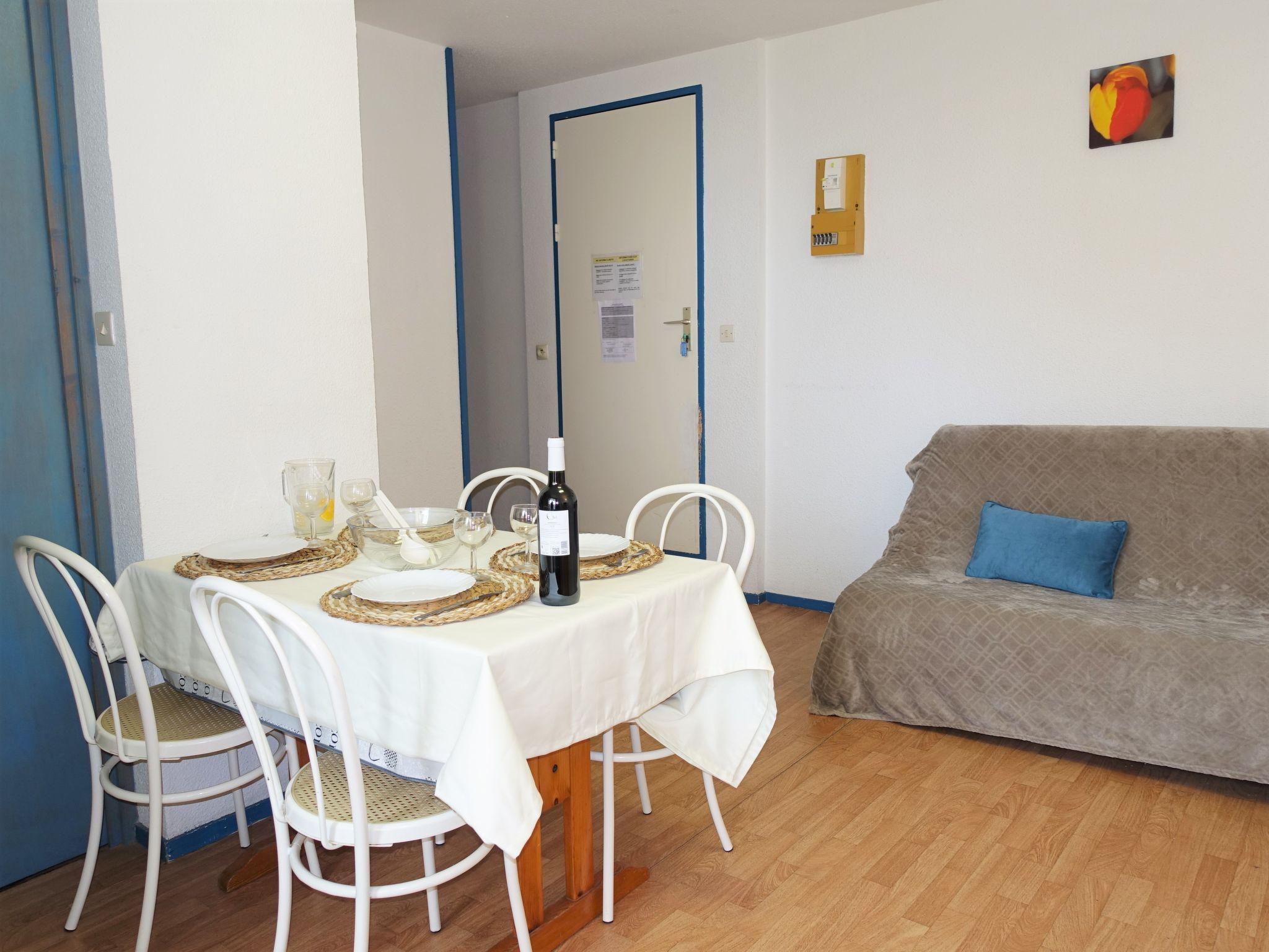 Foto 1 - Apartamento de 1 habitación en Fleury con vistas al mar