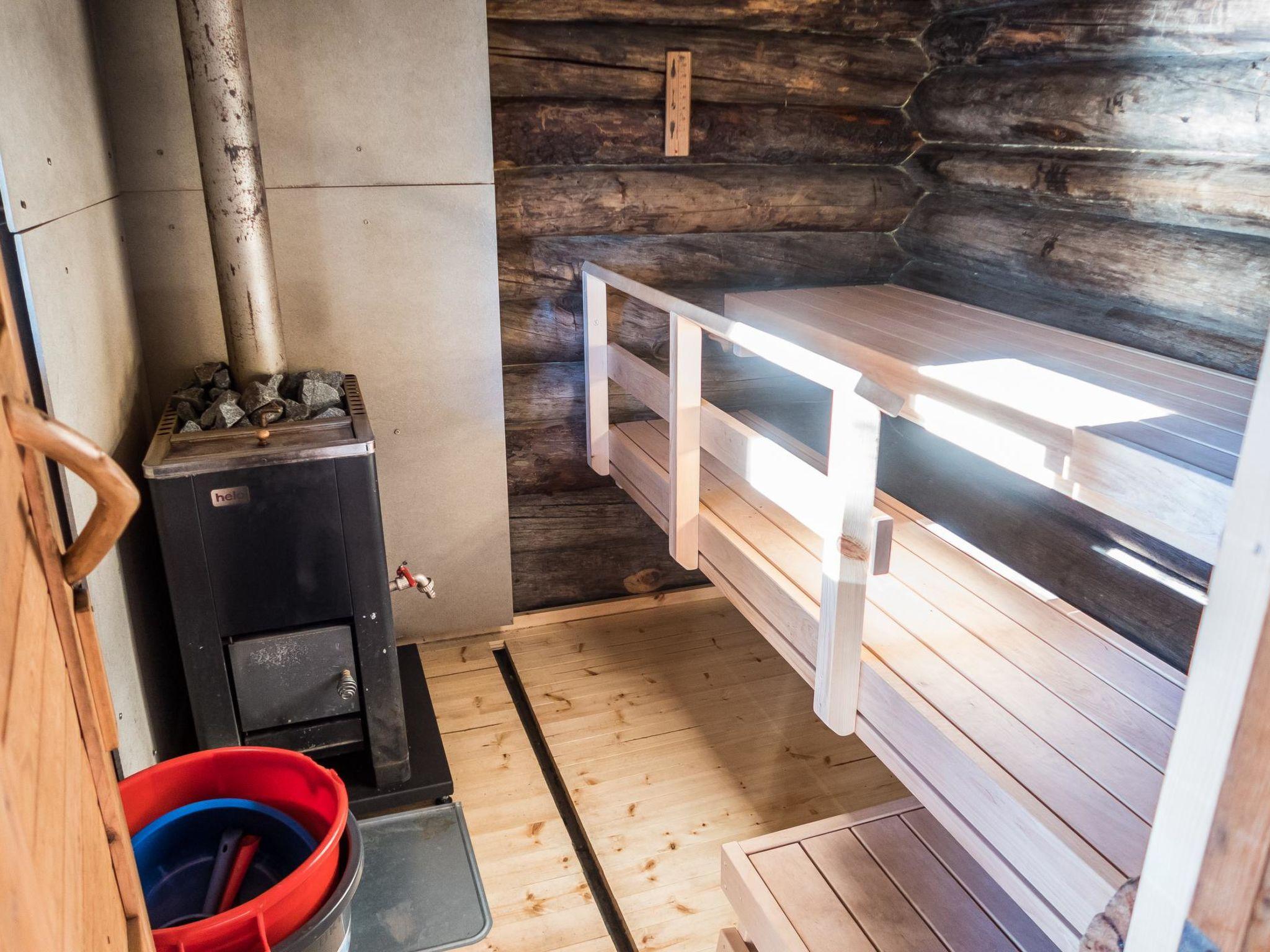 Foto 21 - Haus mit 1 Schlafzimmer in Kuusamo mit sauna und blick auf die berge
