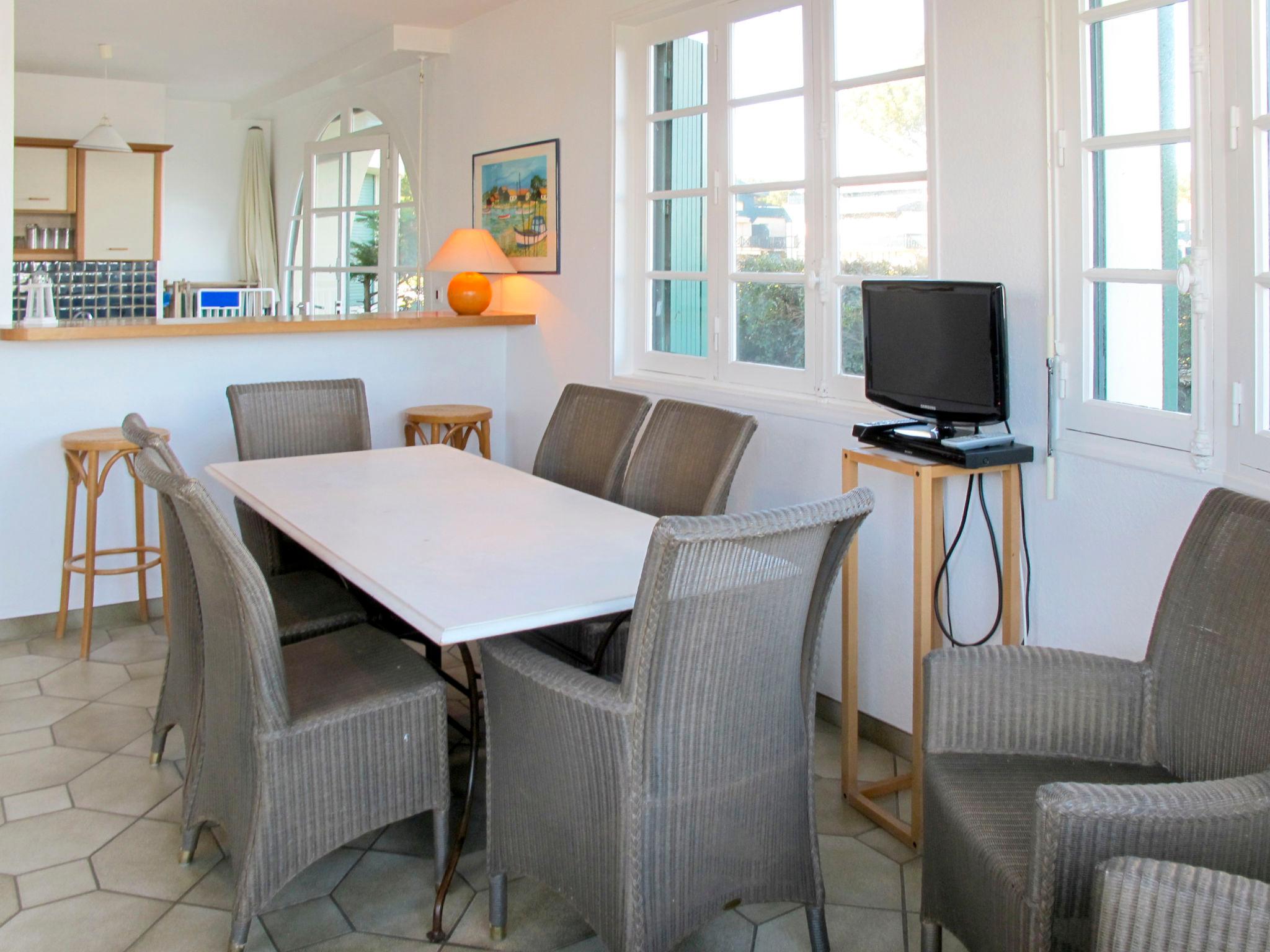 Foto 6 - Apartamento de 1 quarto em Lège-Cap-Ferret com jardim e terraço