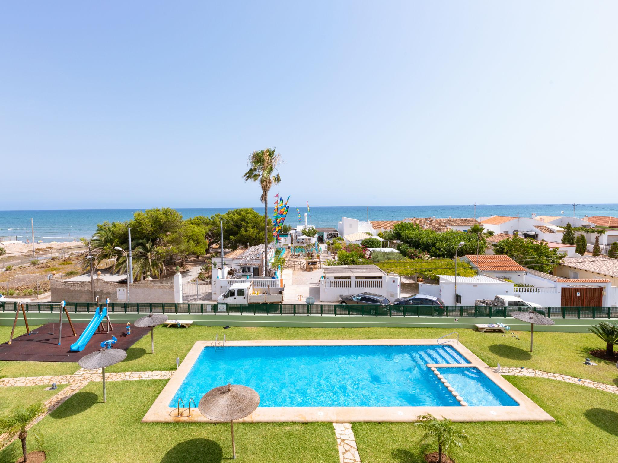 Foto 2 - Apartamento de 2 habitaciones en Dénia con piscina y vistas al mar