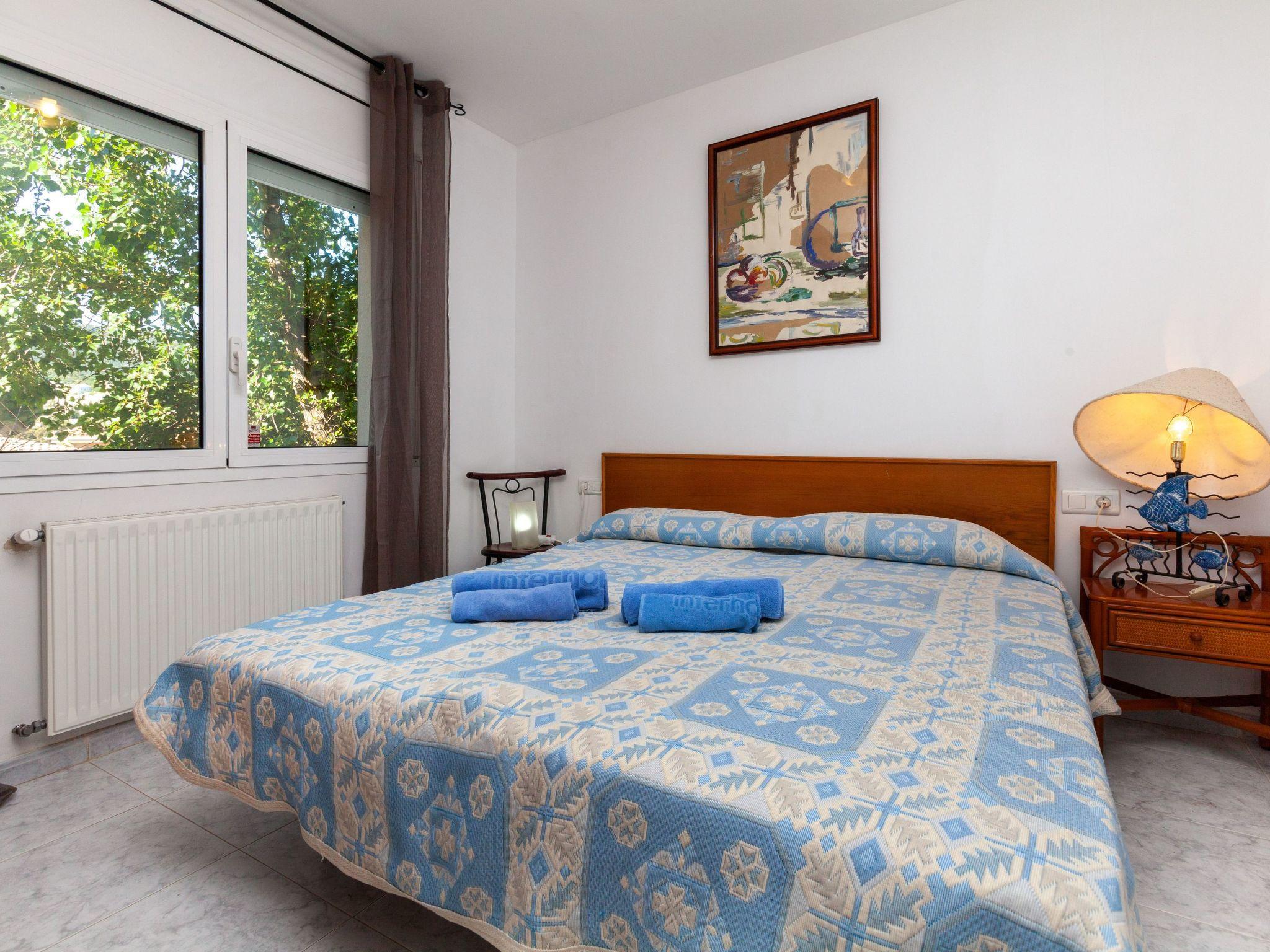 Foto 5 - Casa con 4 camere da letto a Llançà con giardino e vista mare
