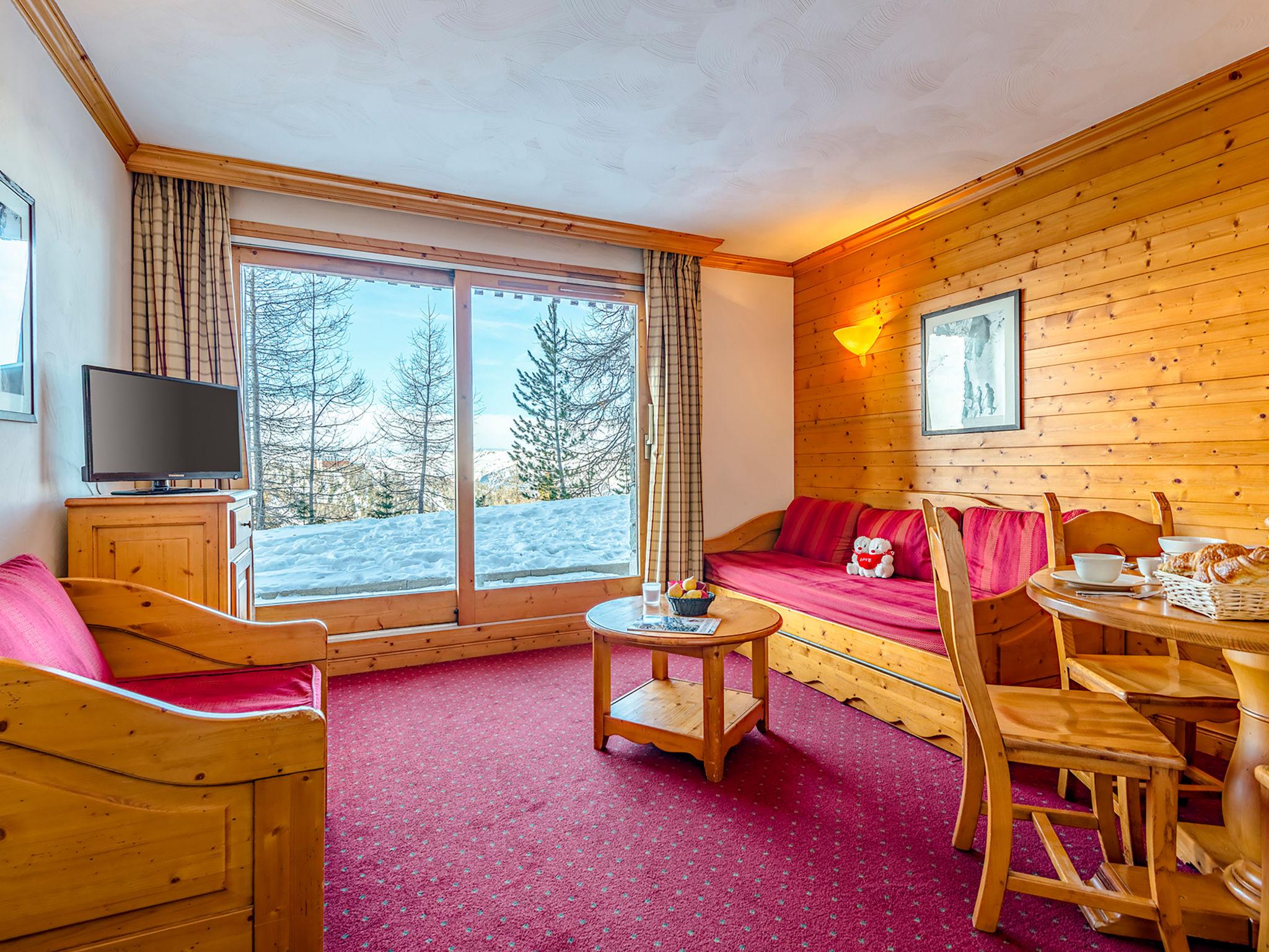 Foto 3 - Apartamento de 2 quartos em La Plagne Tarentaise com piscina e terraço