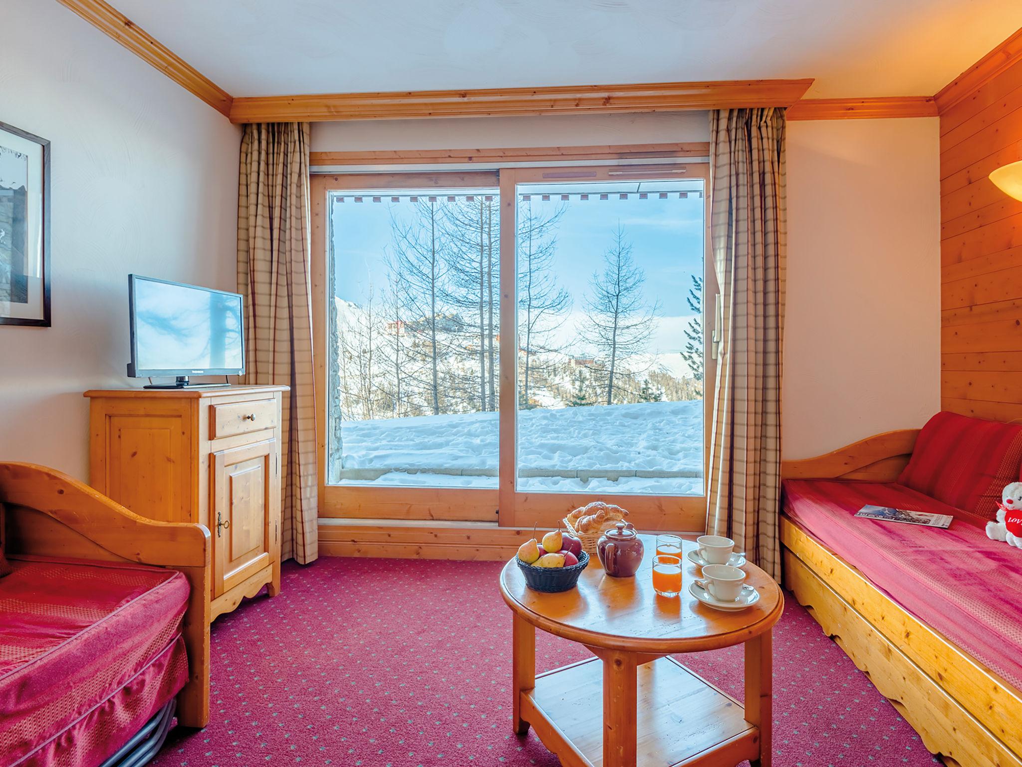 Foto 8 - Apartamento de 2 quartos em La Plagne Tarentaise com piscina e terraço