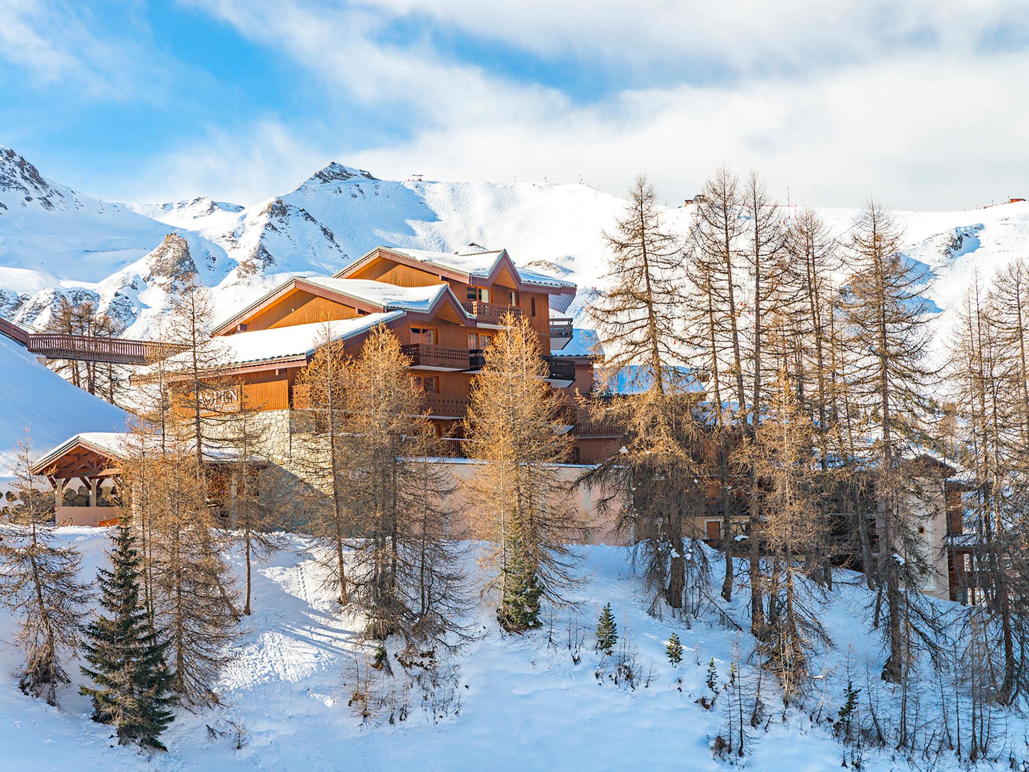 Foto 1 - Appartamento con 2 camere da letto a La Plagne Tarentaise con piscina e vista sulle montagne