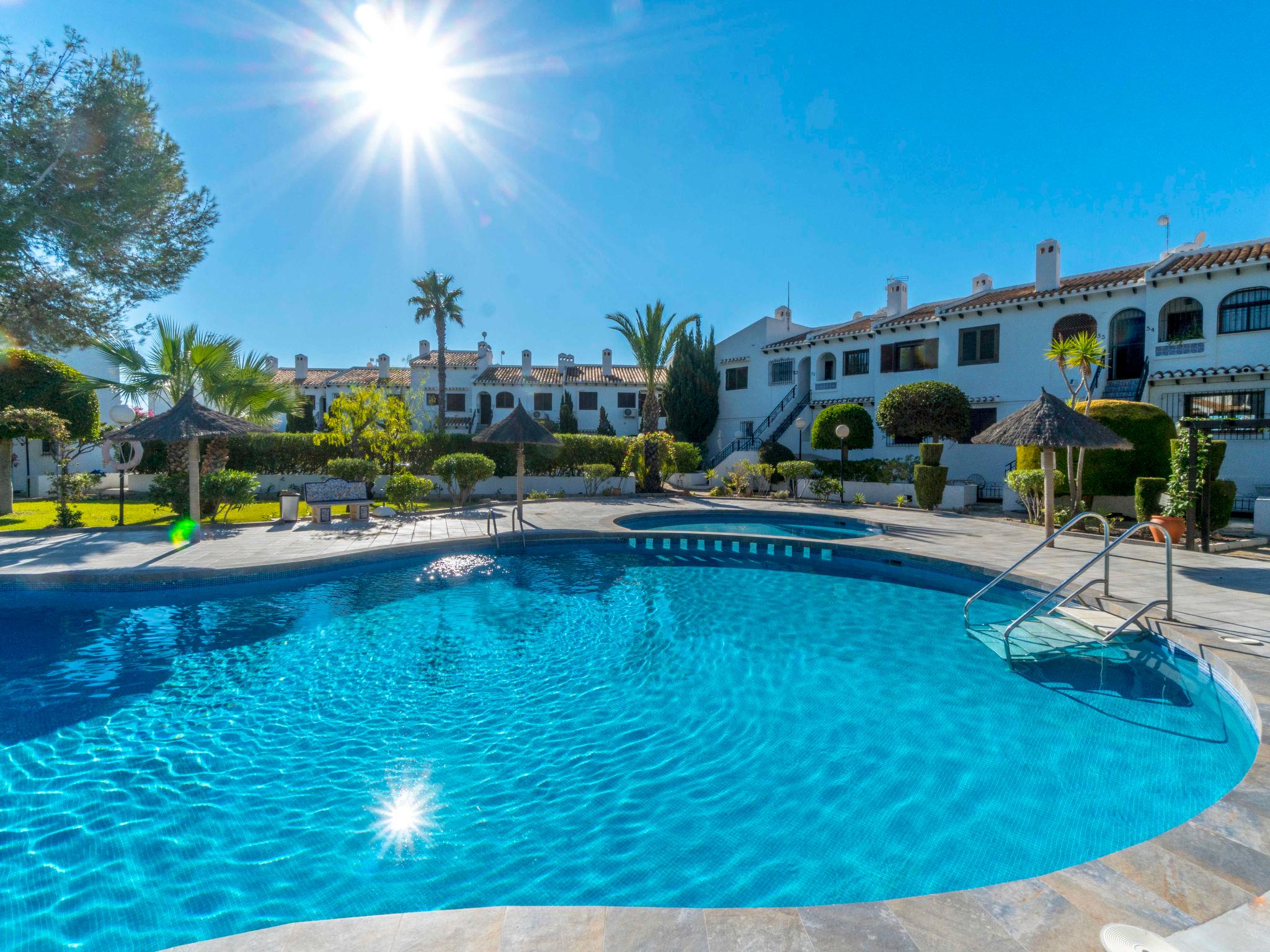 Photo 1 - Appartement de 2 chambres à Orihuela avec piscine et vues à la mer