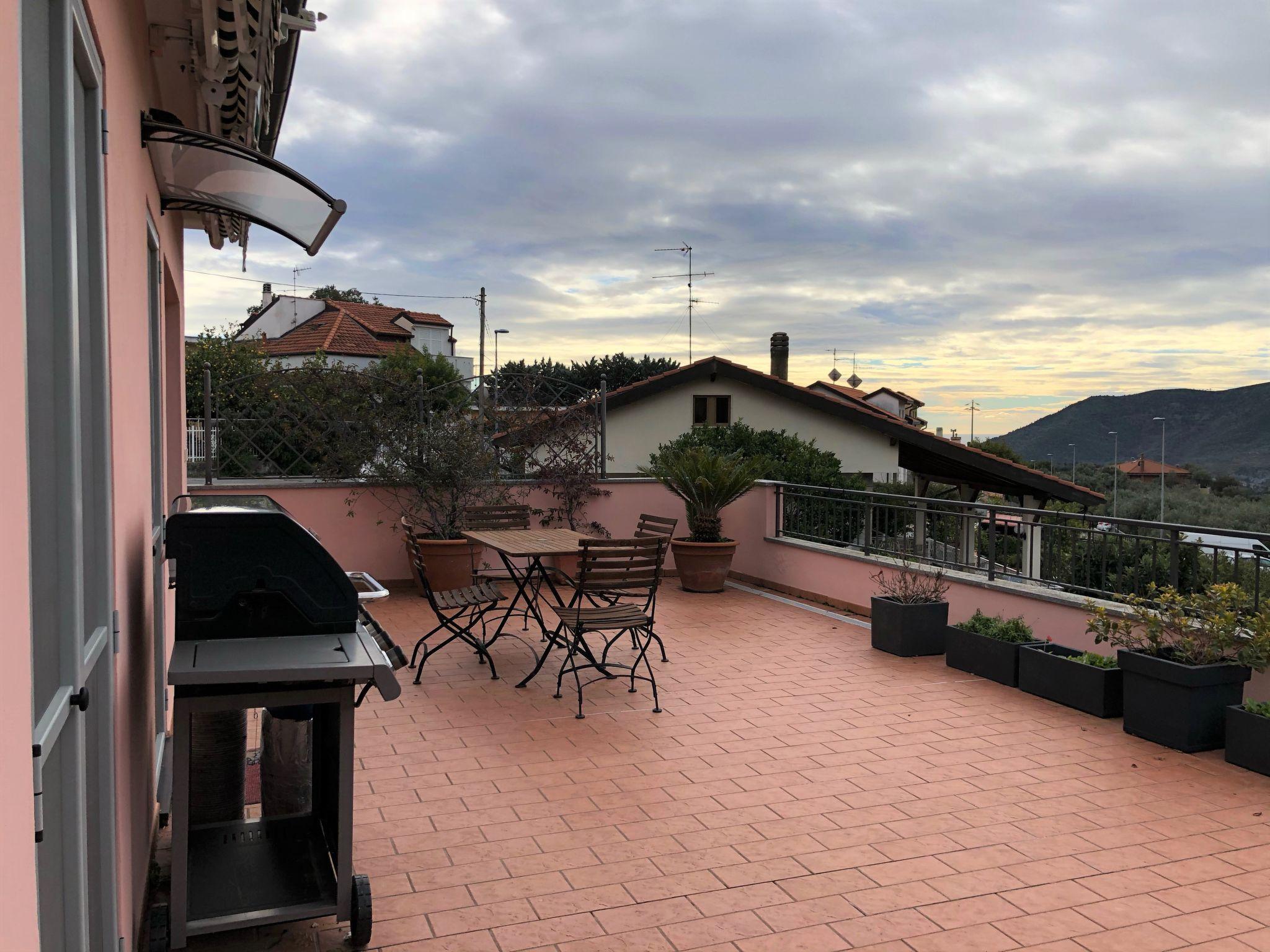 Photo 31 - Maison de 3 chambres à Boissano avec piscine privée et jardin