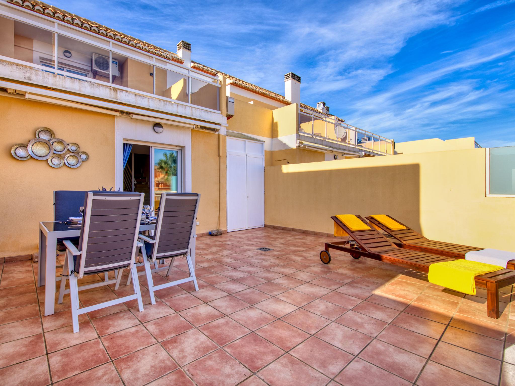 Foto 14 - Haus mit 1 Schlafzimmer in Dénia mit schwimmbad und blick aufs meer