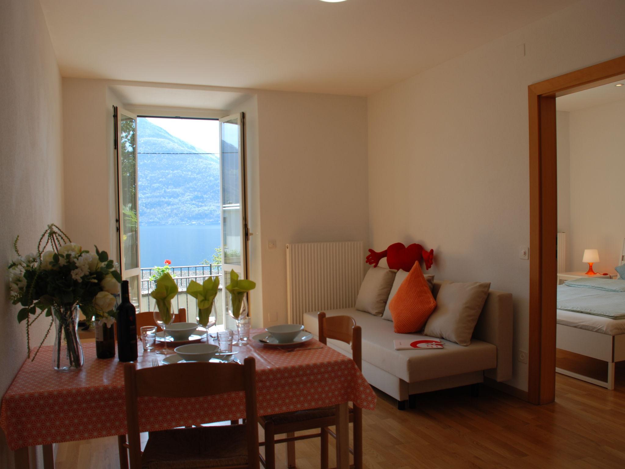 Foto 6 - Apartamento de 1 habitación en Brissago con terraza