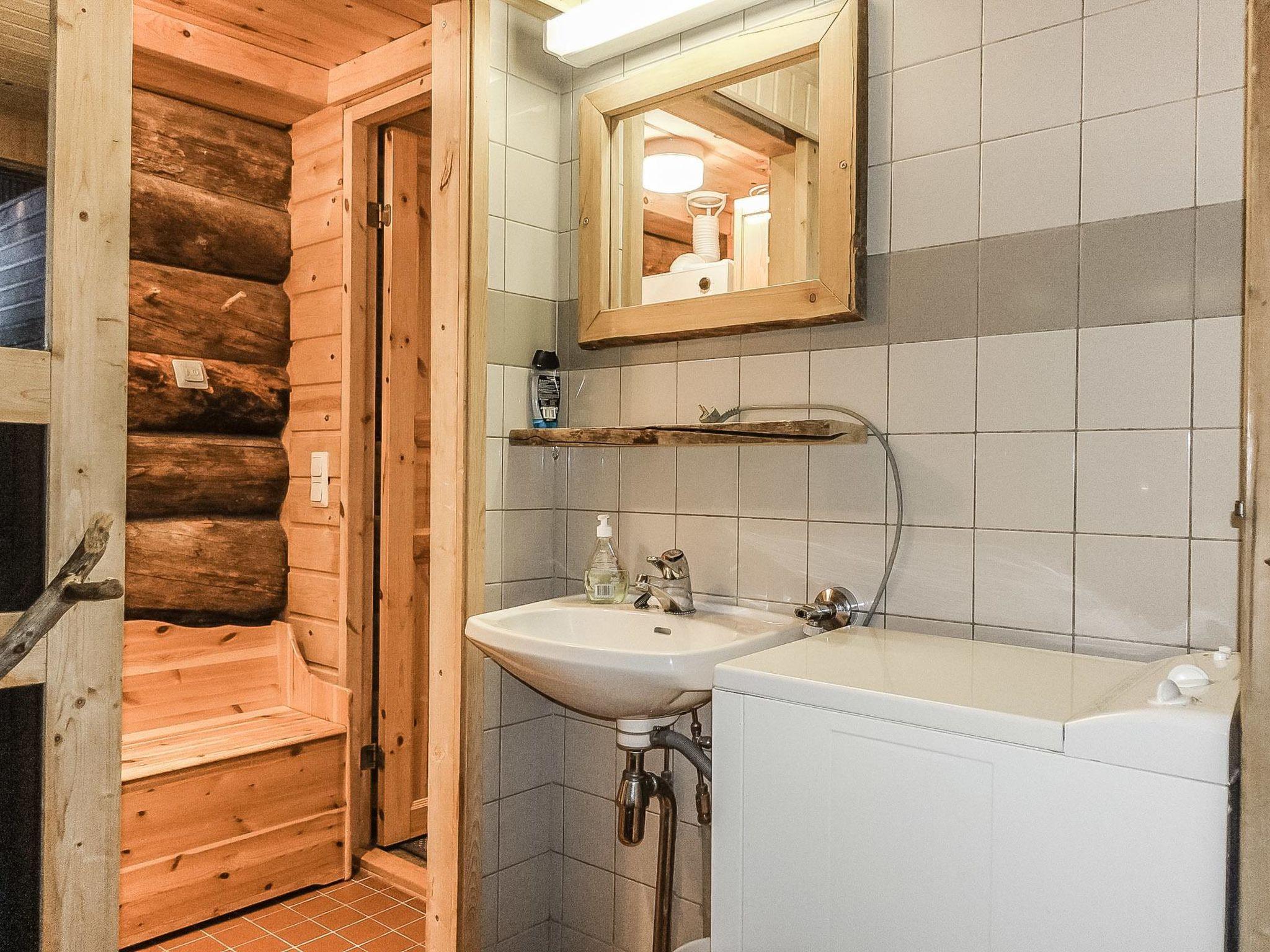 Foto 23 - Haus mit 2 Schlafzimmern in Salla mit sauna und blick auf die berge