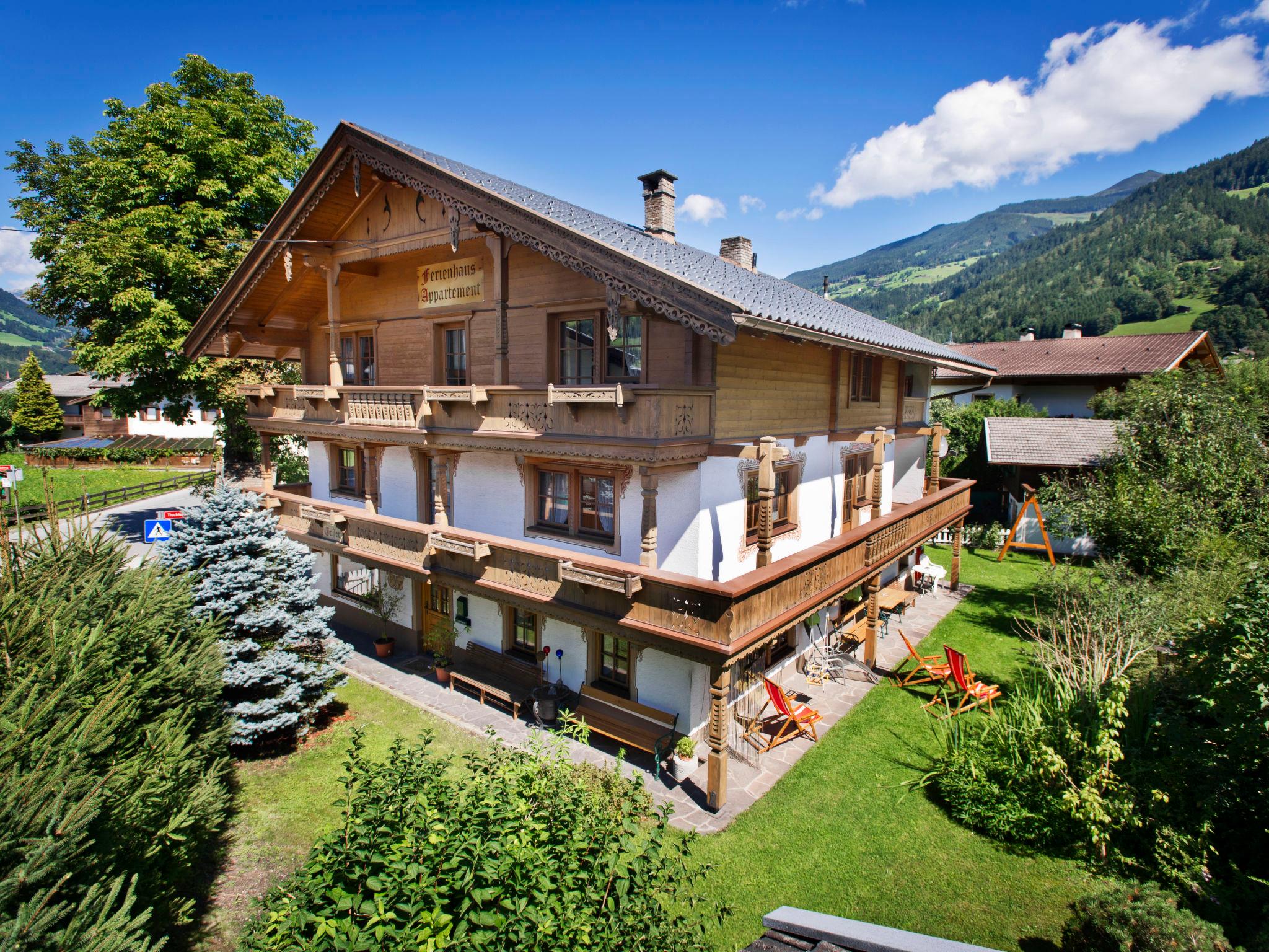 Photo 1 - Maison de 8 chambres à Uderns avec jardin