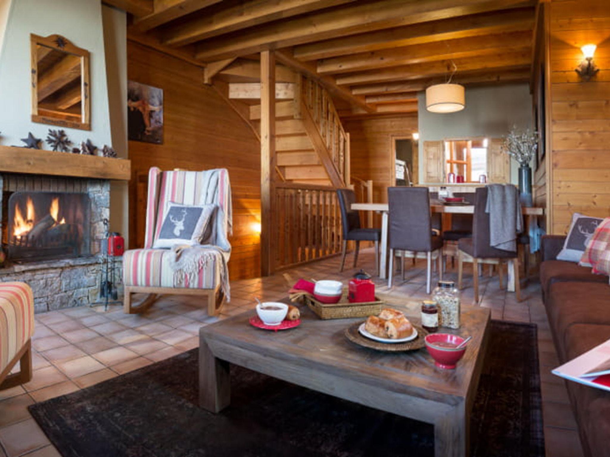 Photo 1 - 5 bedroom Apartment in La Plagne Tarentaise with sauna and mountain view