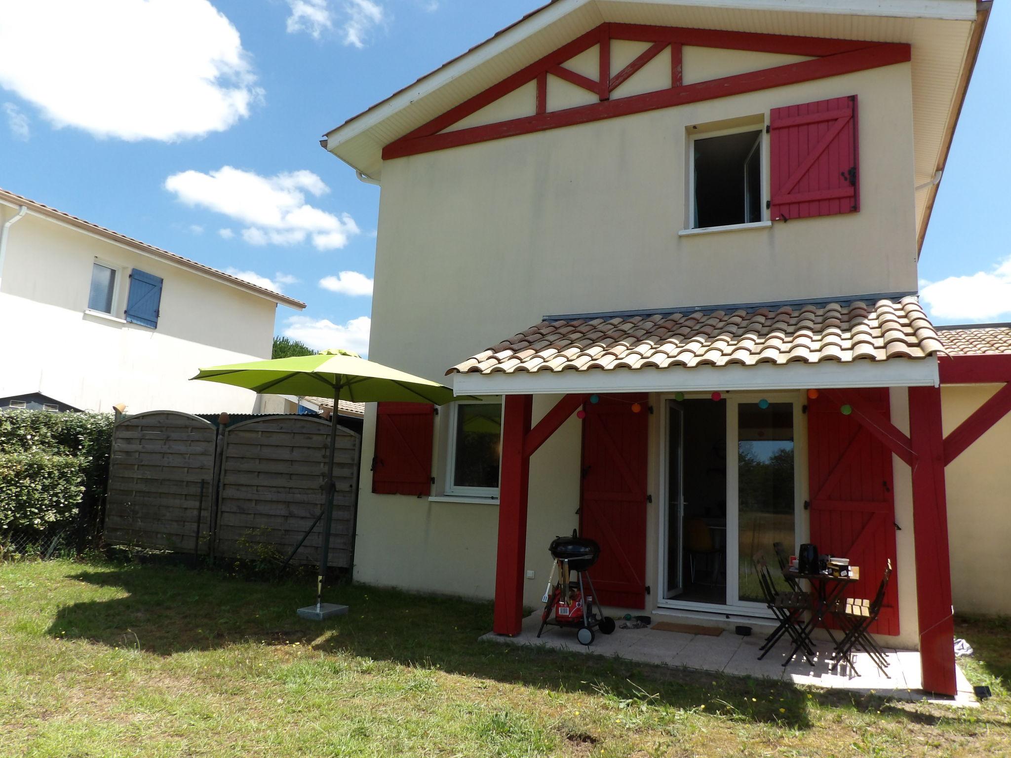 Photo 11 - Appartement de 2 chambres à Bias avec piscine et jardin