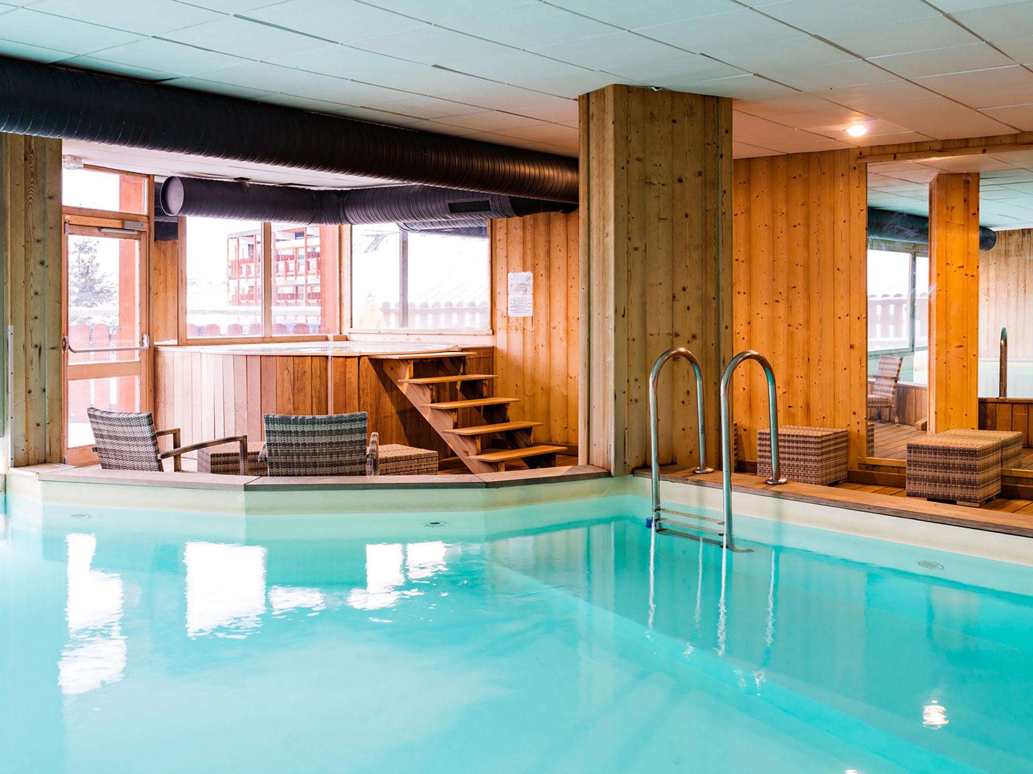 Photo 2 - Appartement de 3 chambres à Bourg-Saint-Maurice avec piscine et terrasse