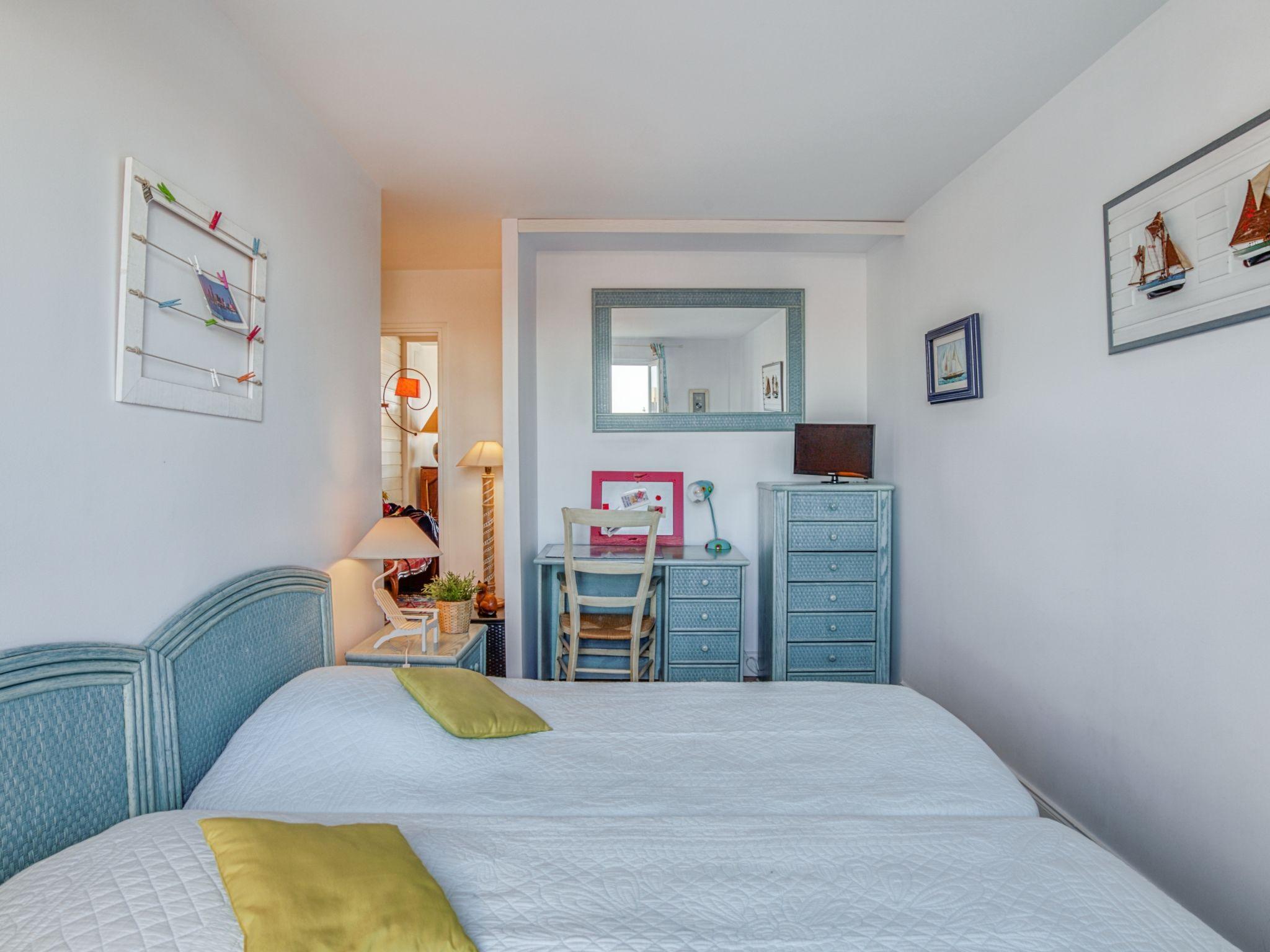 Foto 11 - Apartamento de 3 habitaciones en Biarritz con terraza y vistas al mar