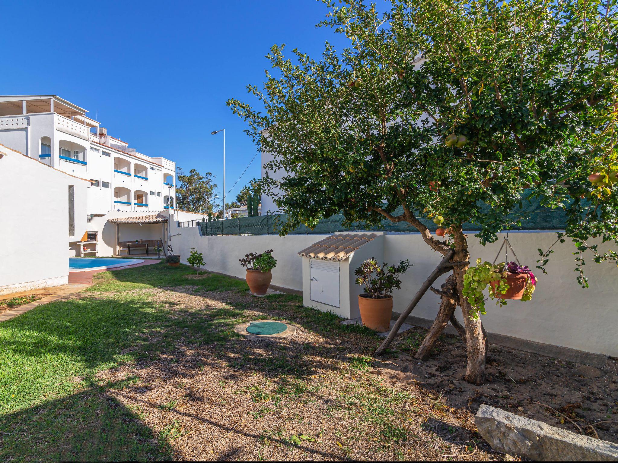 Foto 21 - Casa de 2 quartos em Albufeira com piscina privada e jardim