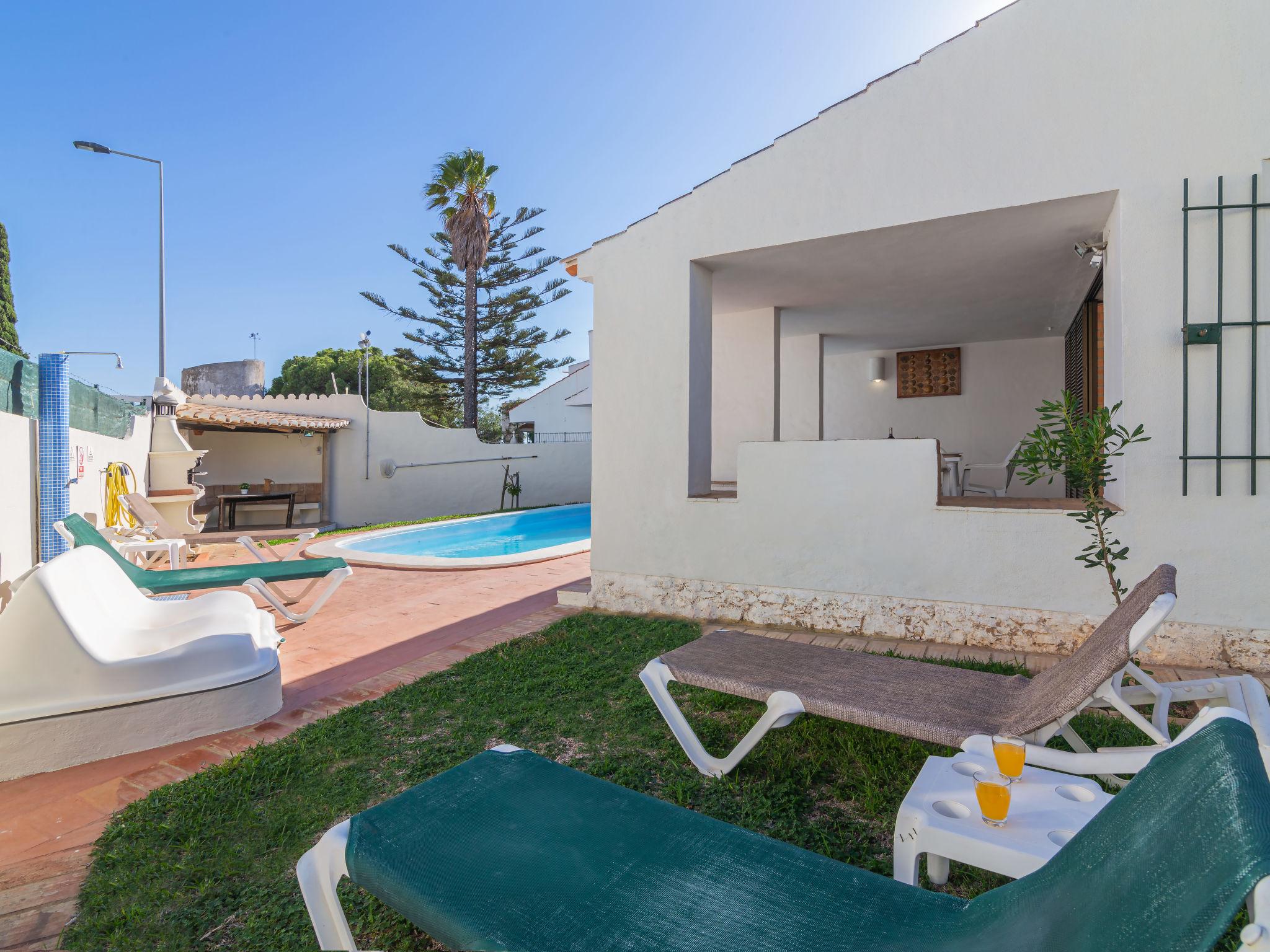 Photo 2 - Maison de 2 chambres à Albufeira avec piscine privée et vues à la mer