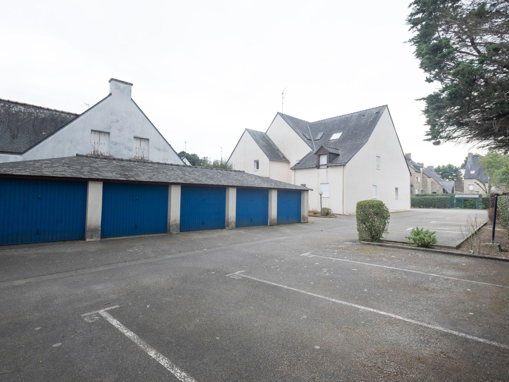 Photo 15 - 2 bedroom Apartment in Carnac with terrace and sea view