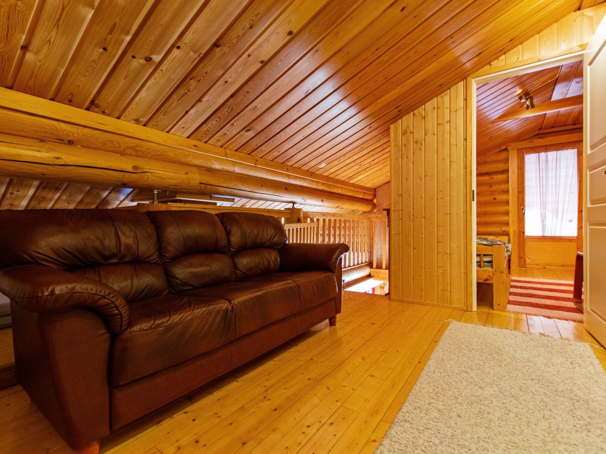 Foto 12 - Casa de 4 habitaciones en Hyrynsalmi con sauna
