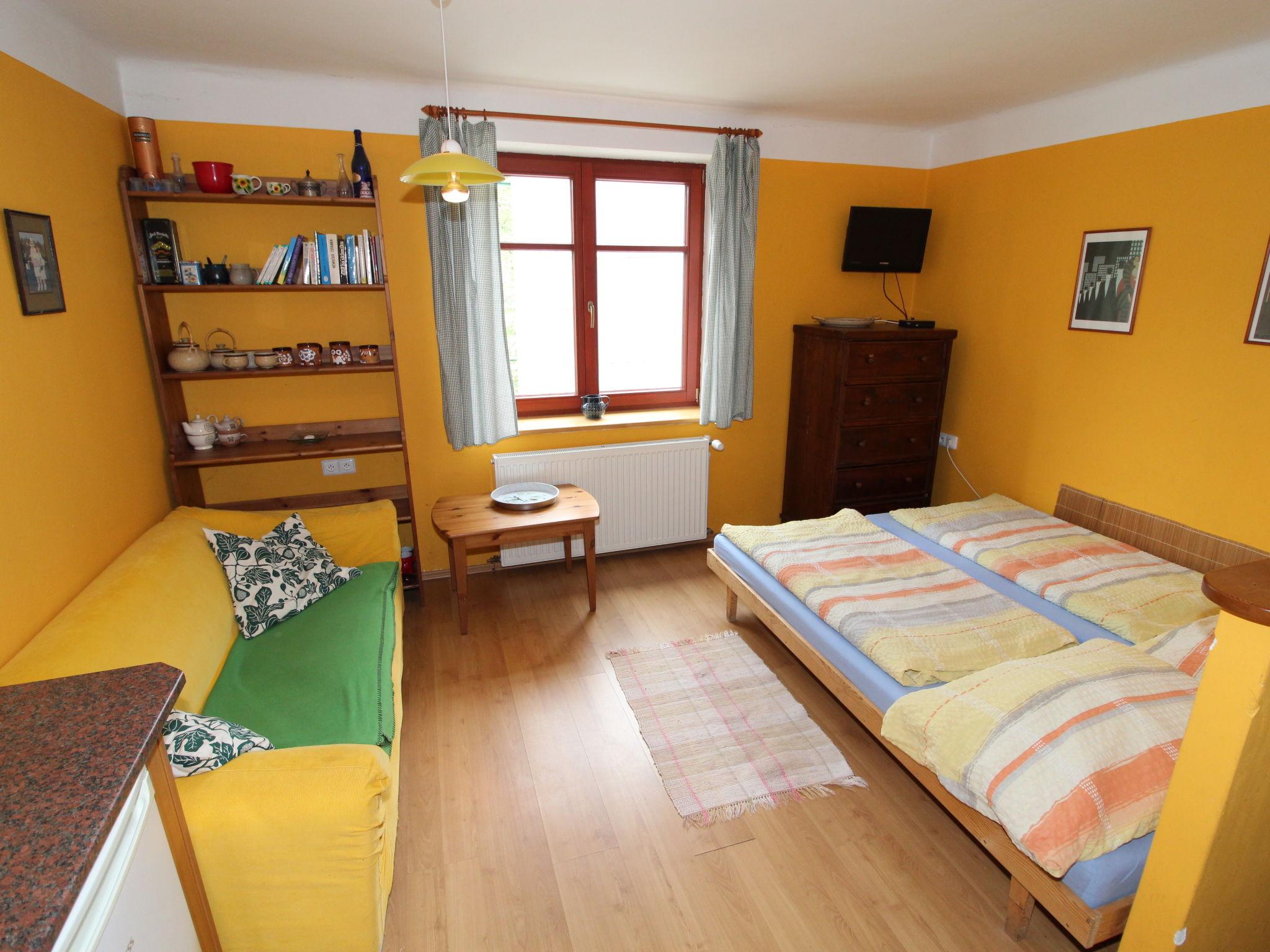 Foto 6 - Apartamento de 1 quarto em Malá Skála com jardim e terraço