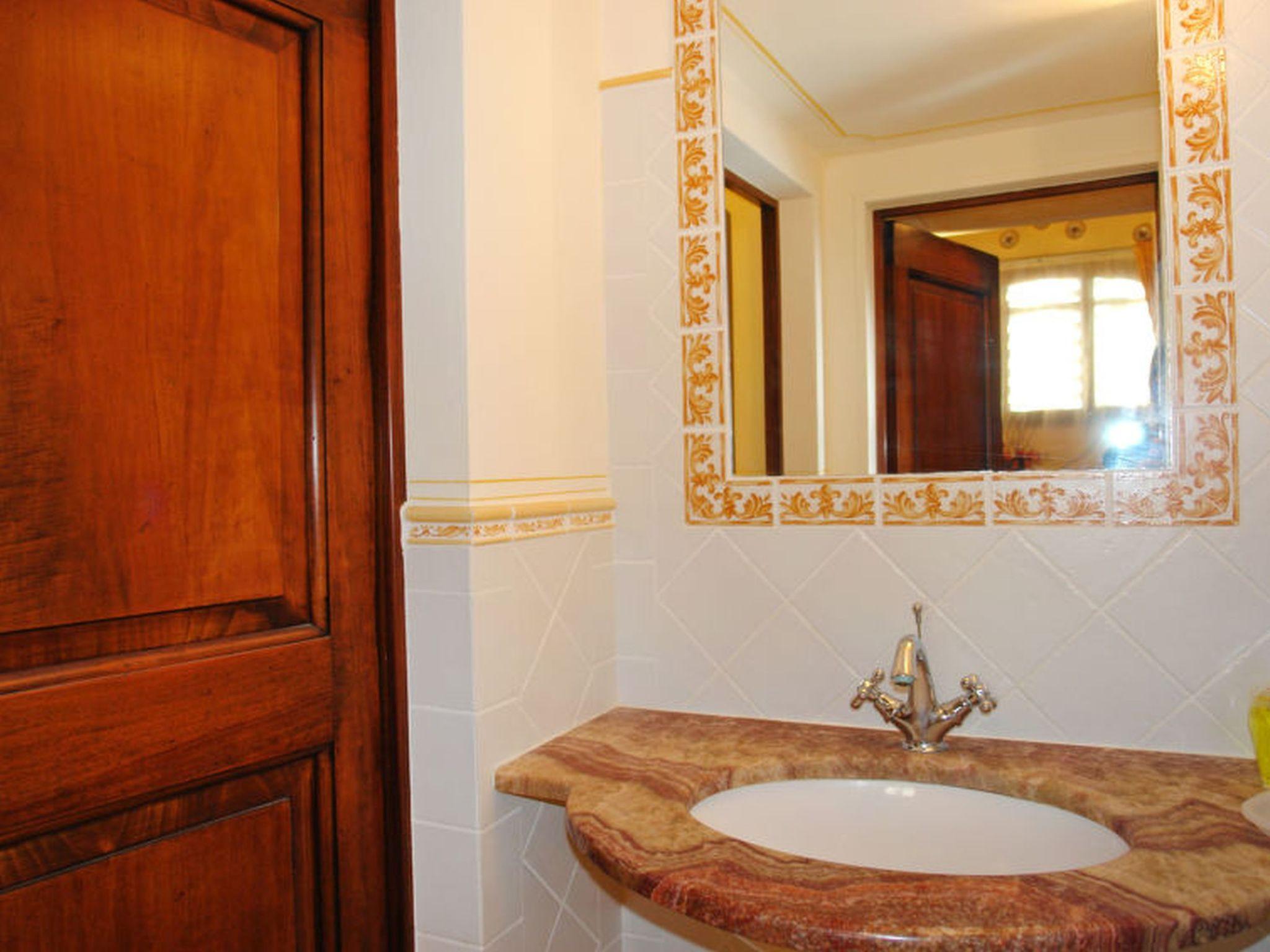 Photo 19 - 4 bedroom House in Castelfiorentino with private pool and garden