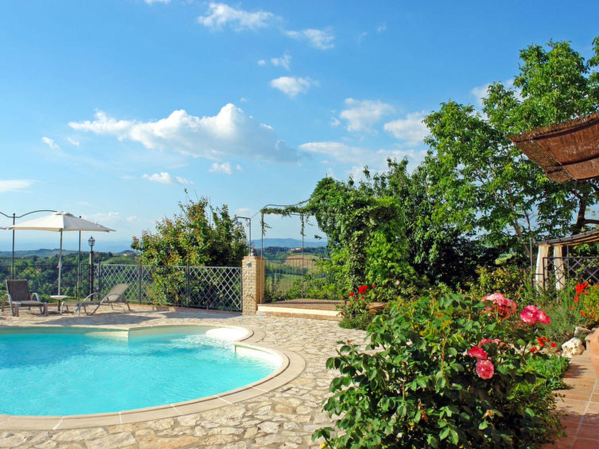 Photo 23 - 4 bedroom House in Castelfiorentino with private pool and garden