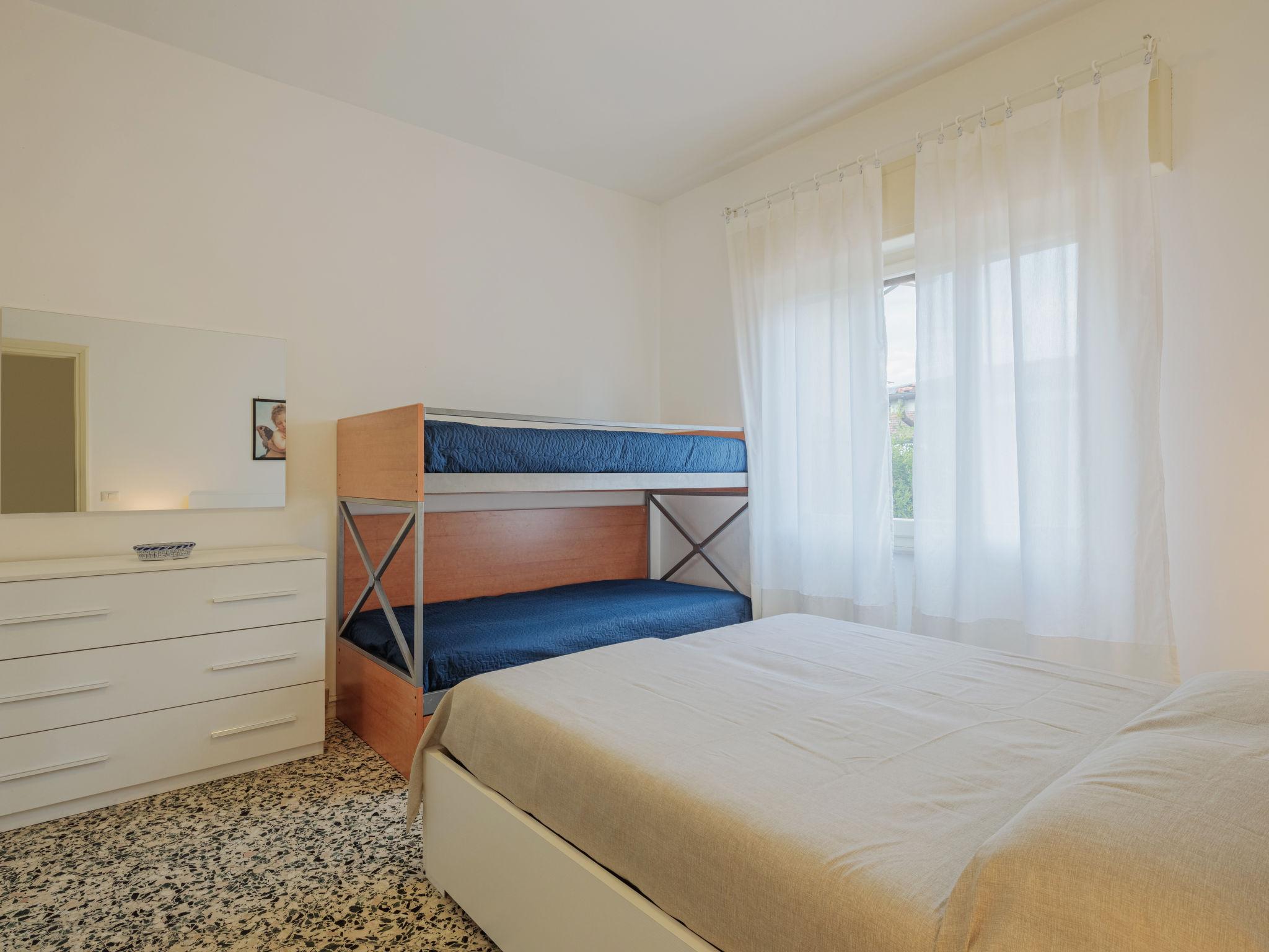 Photo 13 - 1 bedroom House in Pietrasanta with garden