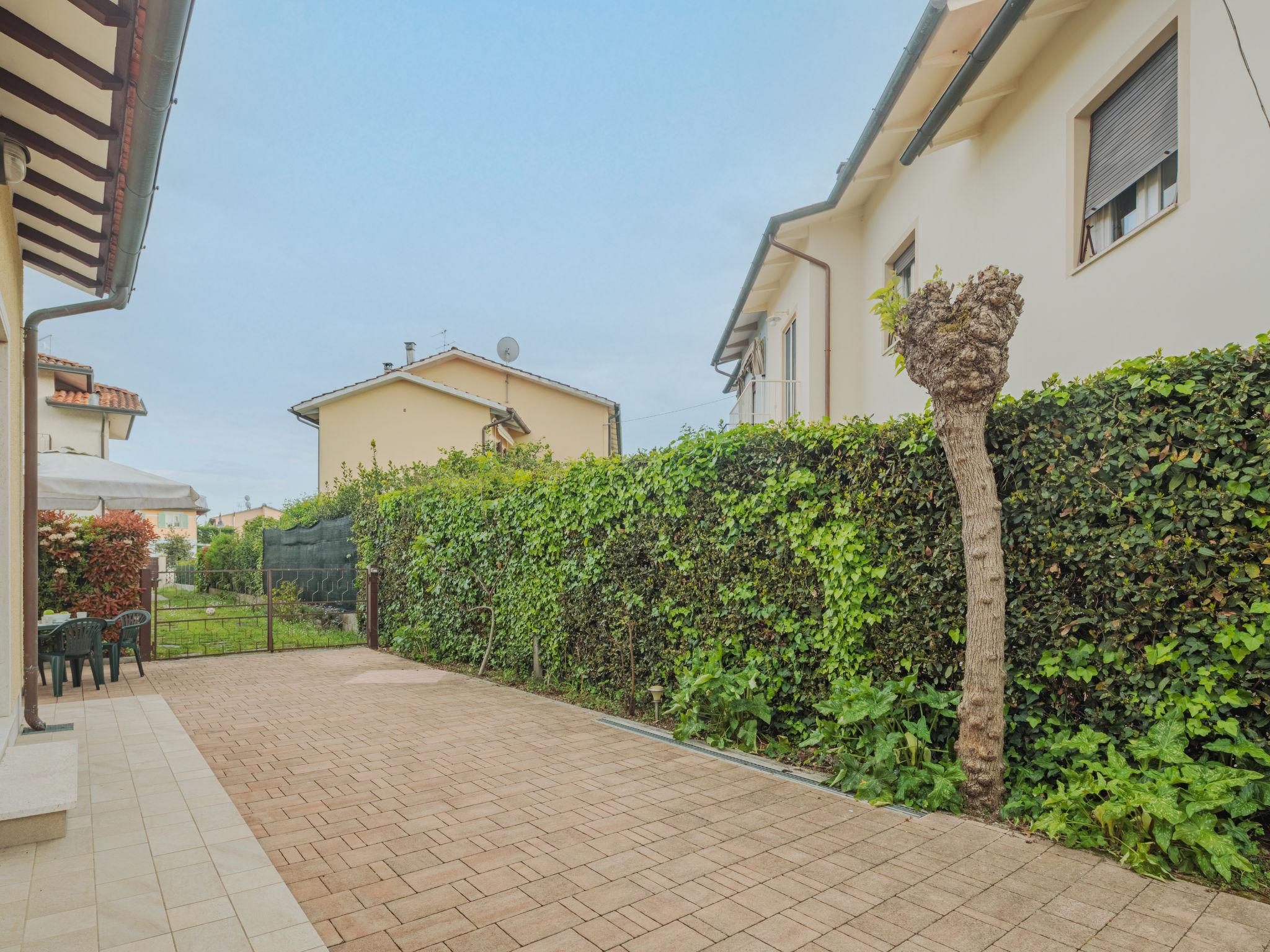 Foto 4 - Haus mit 1 Schlafzimmer in Pietrasanta mit garten und blick aufs meer