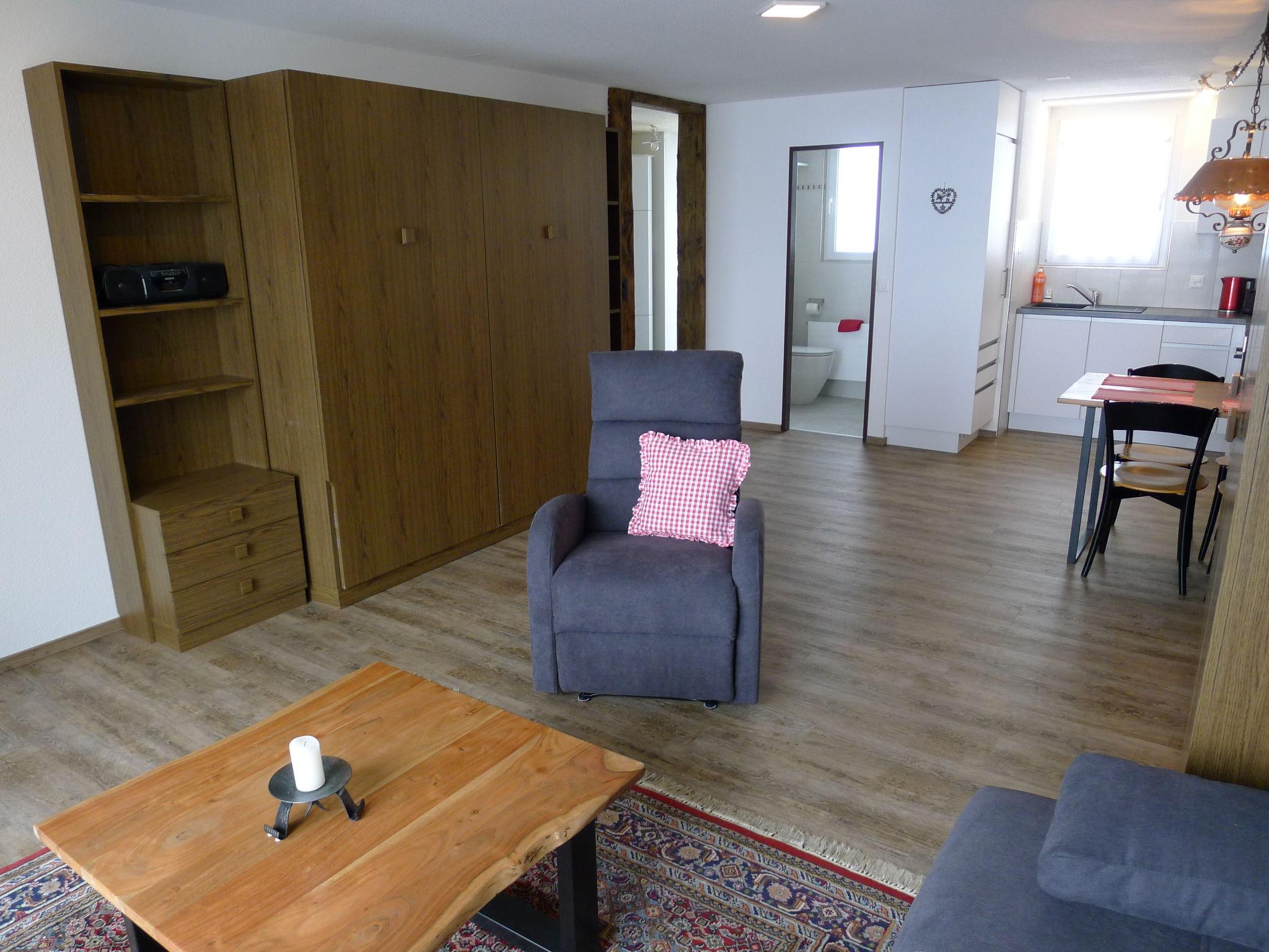 Photo 8 - Appartement en Emmetten avec vues sur la montagne