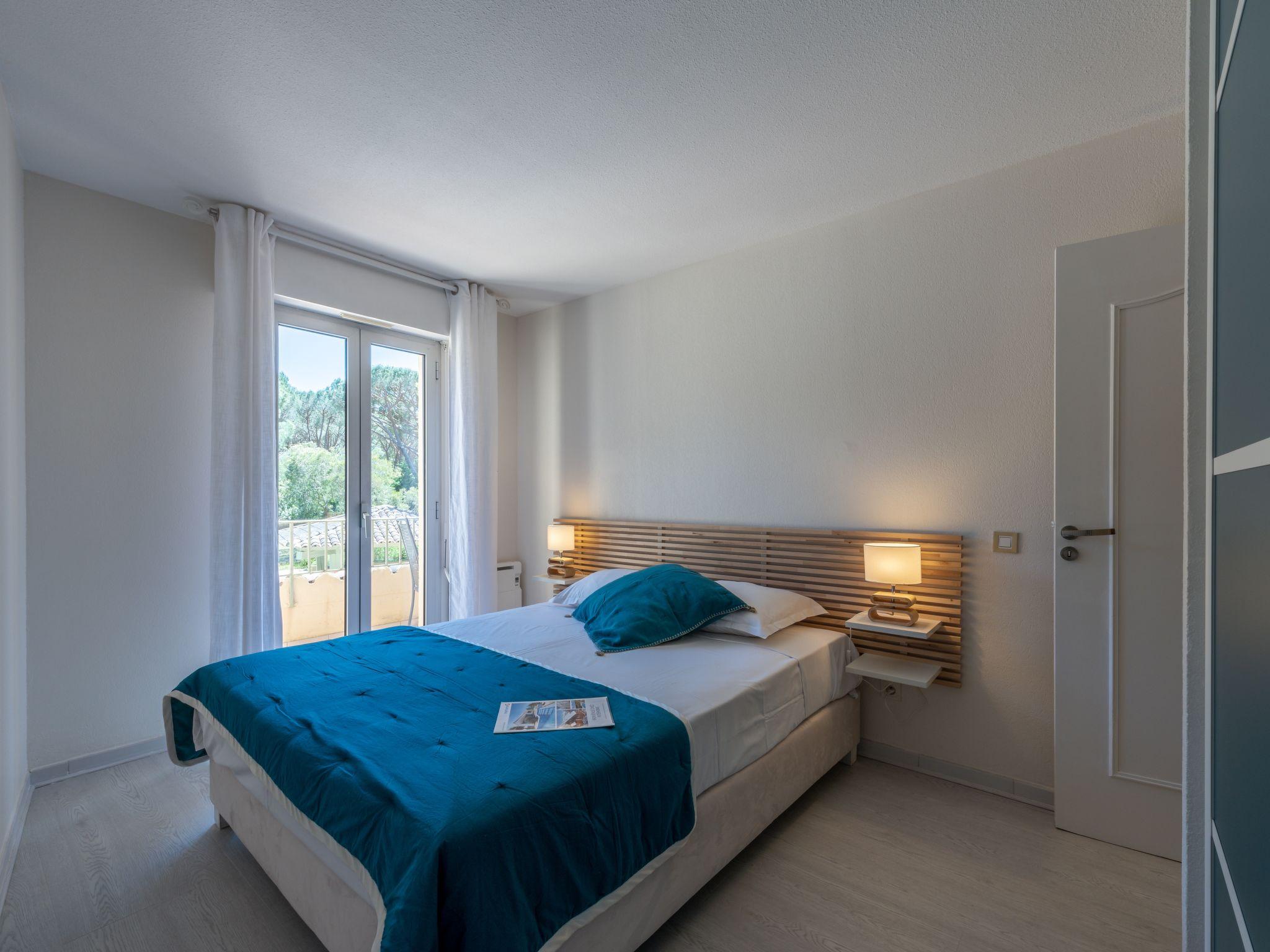 Foto 9 - Appartamento con 2 camere da letto a Gassin con piscina e giardino