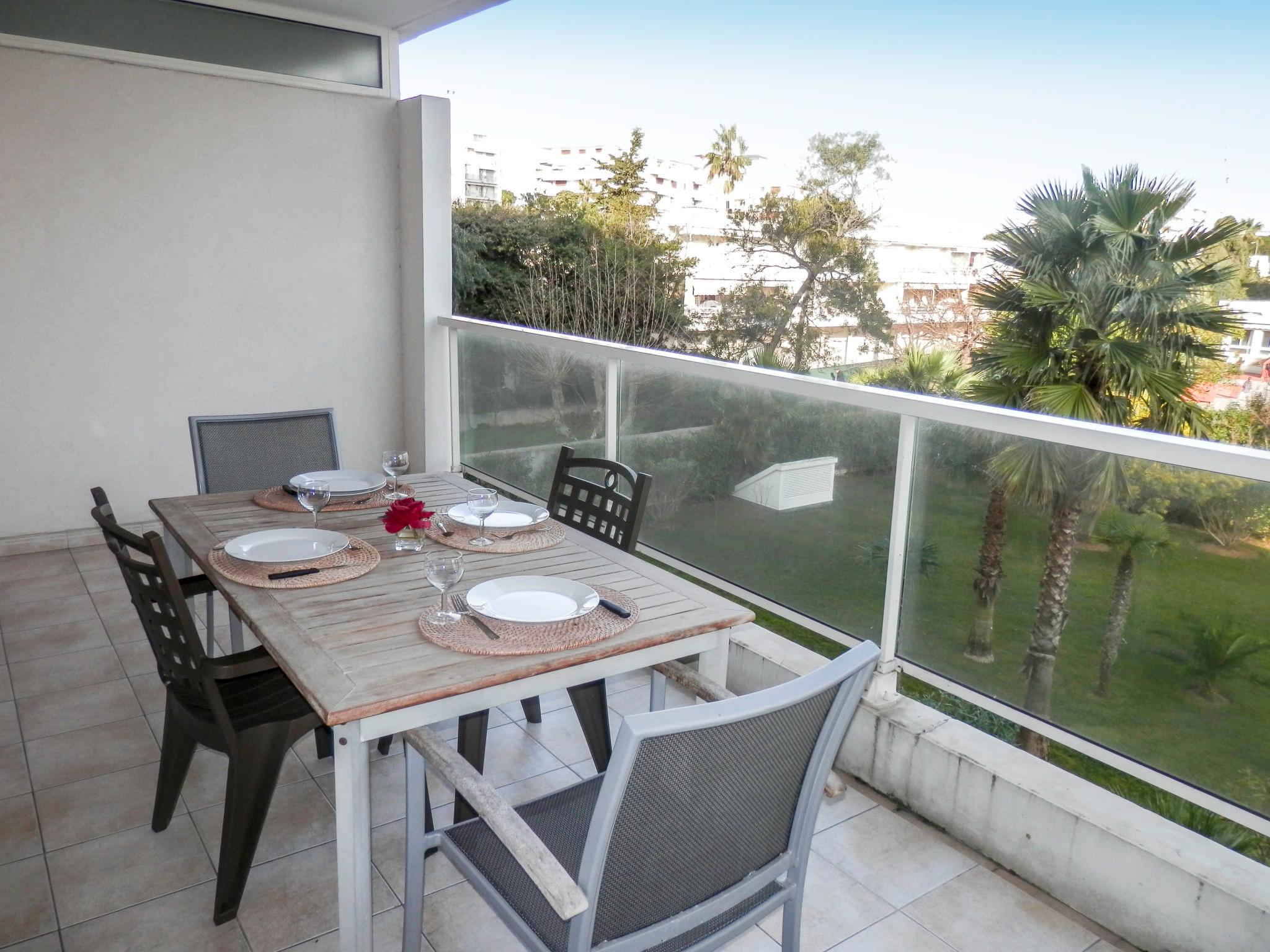 Photo 3 - Appartement de 1 chambre à Cannes avec jardin et terrasse