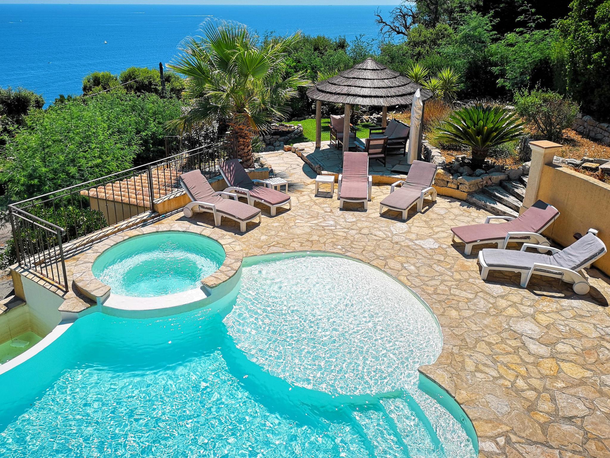 Photo 20 - Maison de 4 chambres à Roquebrune-sur-Argens avec piscine privée et vues à la mer