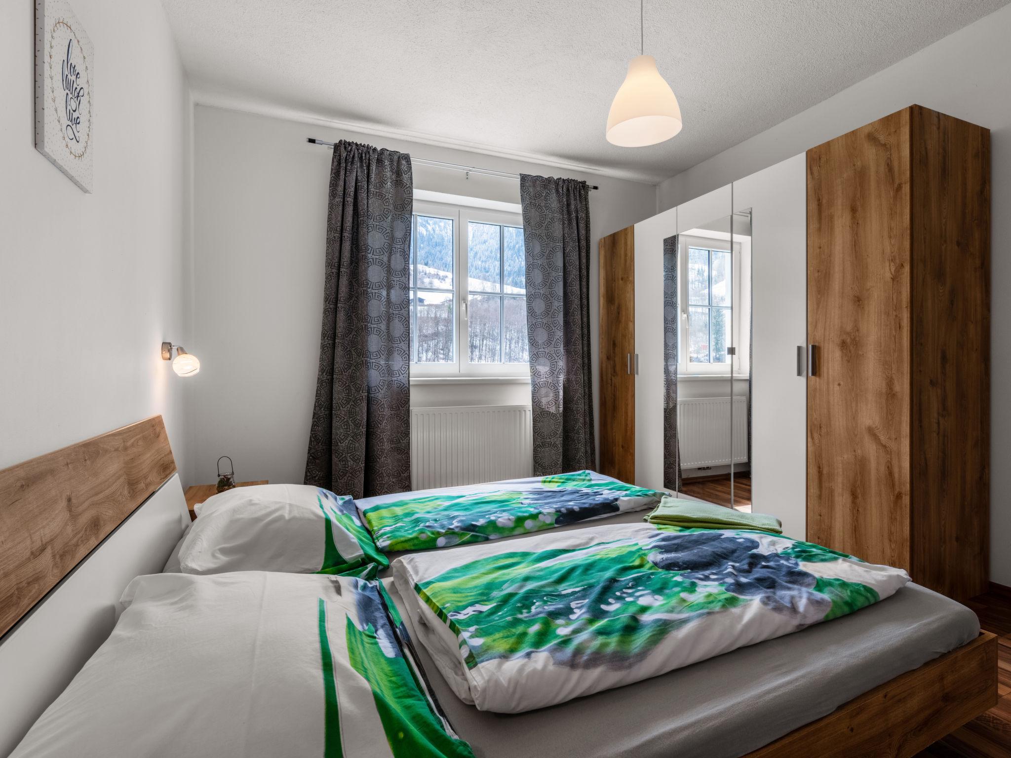 Foto 11 - Appartamento con 2 camere da letto a Goldegg con giardino e vista sulle montagne