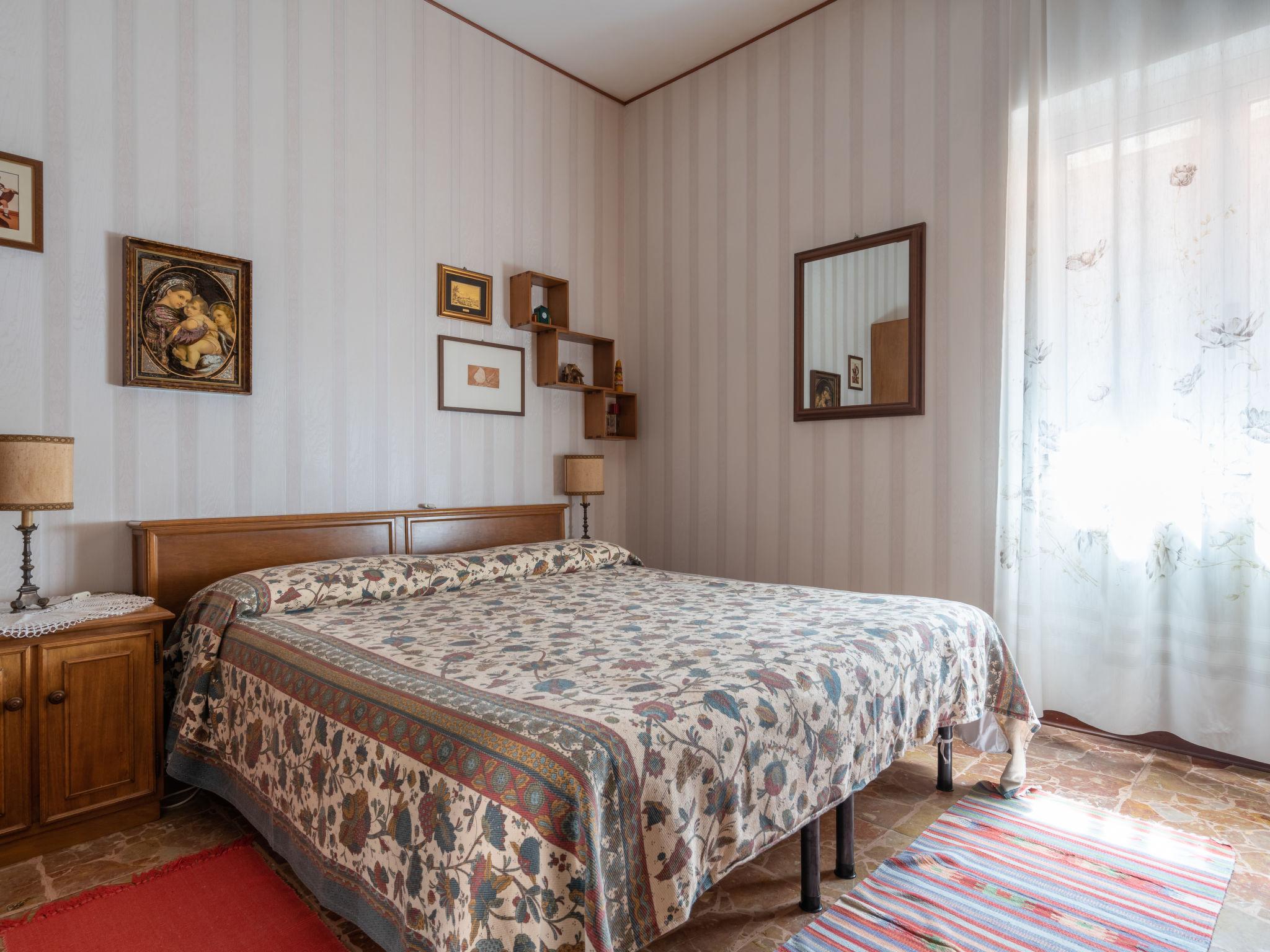 Foto 10 - Appartamento con 2 camere da letto a Imperia con giardino e vista mare