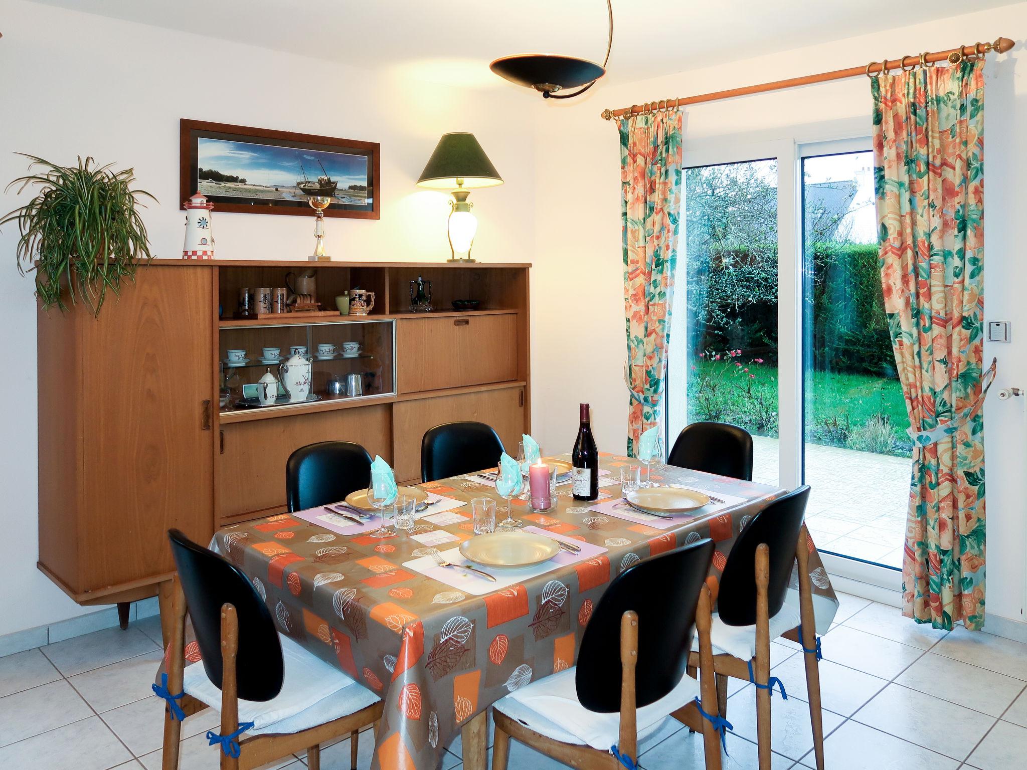 Photo 4 - 3 bedroom House in Trégastel with garden and sea view
