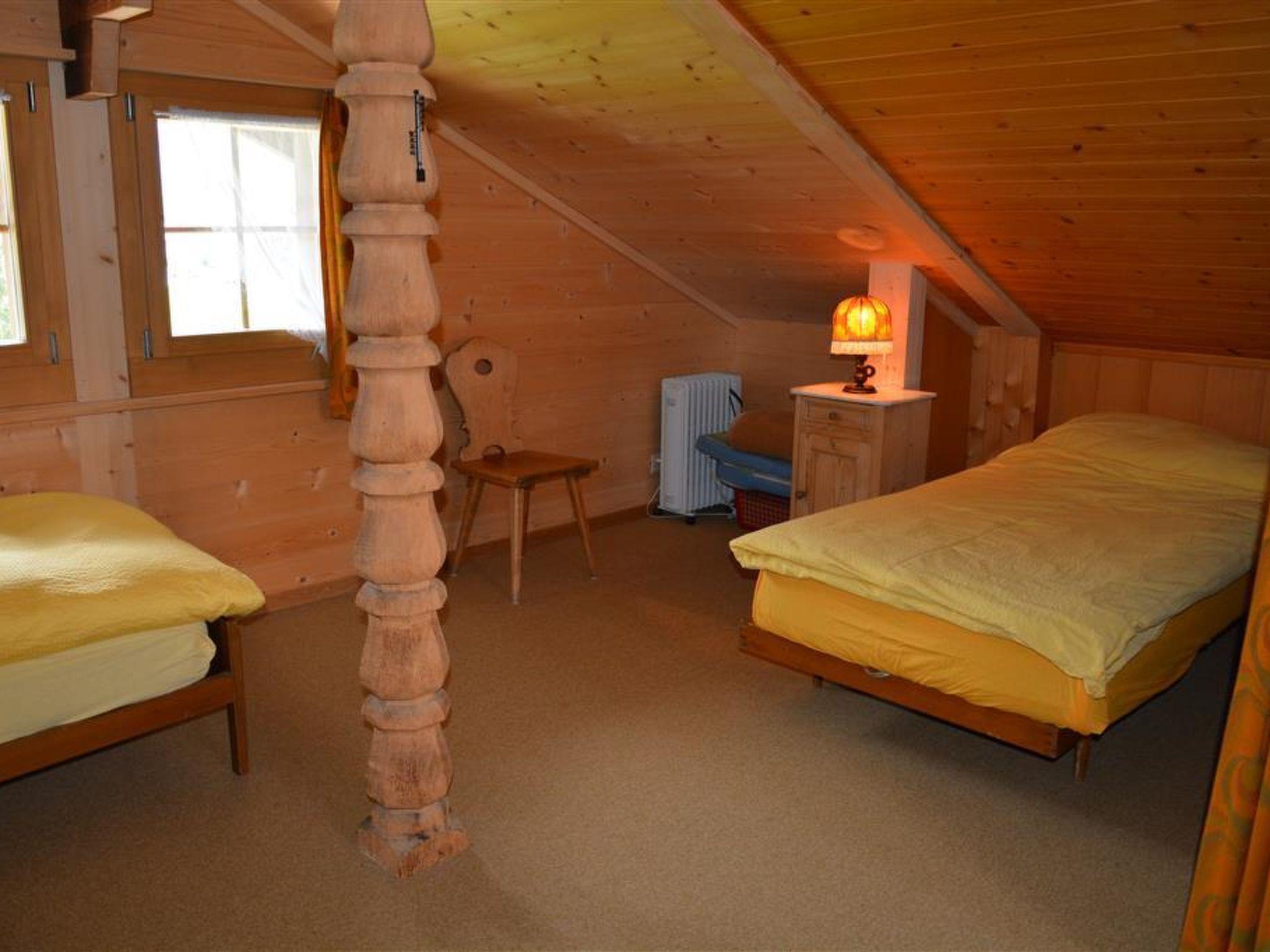 Foto 19 - Appartamento con 2 camere da letto a Lauenen