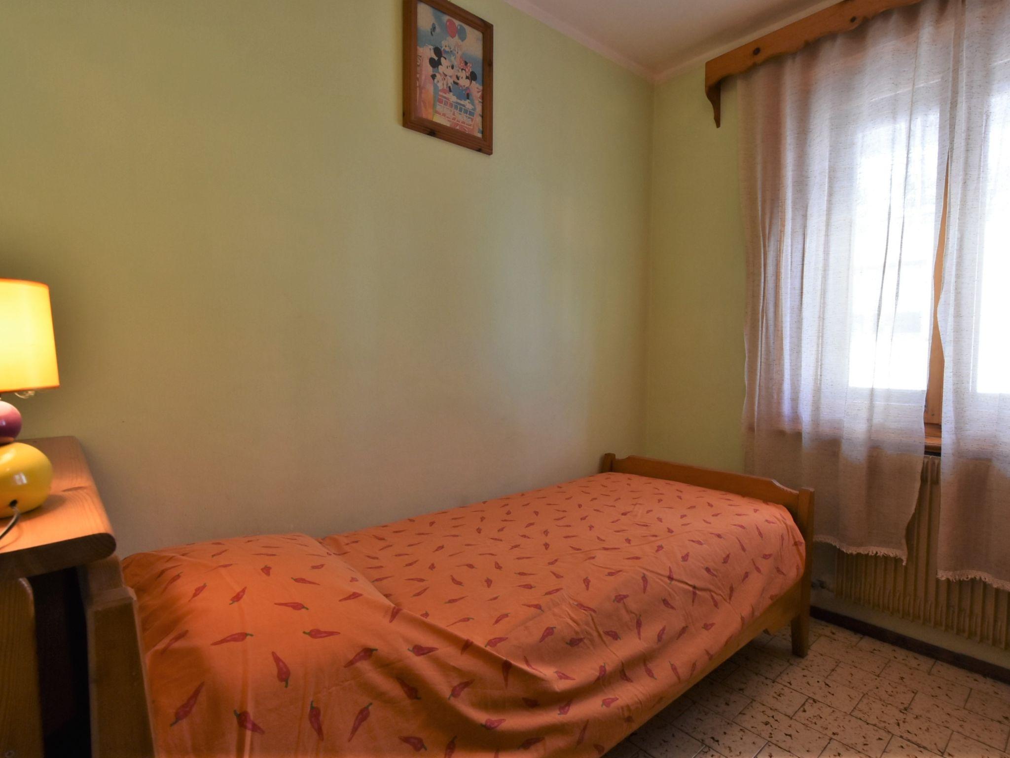 Photo 10 - Appartement de 3 chambres à Livigno avec jardin et vues sur la montagne