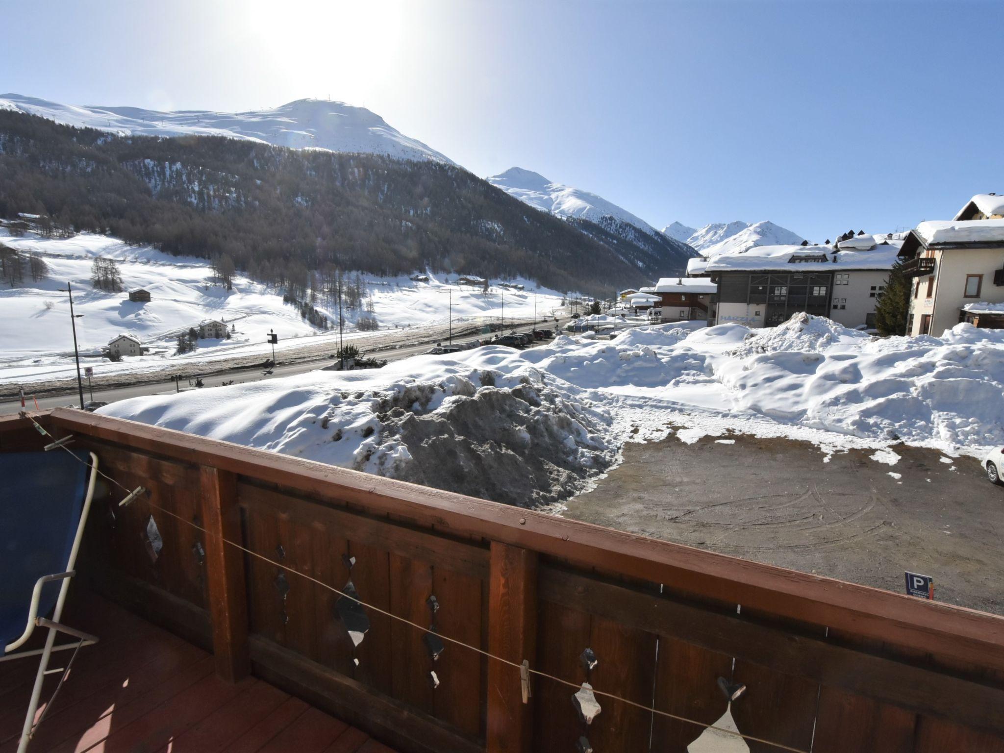 Photo 33 - 3 bedroom Apartment in Livigno with garden and mountain view
