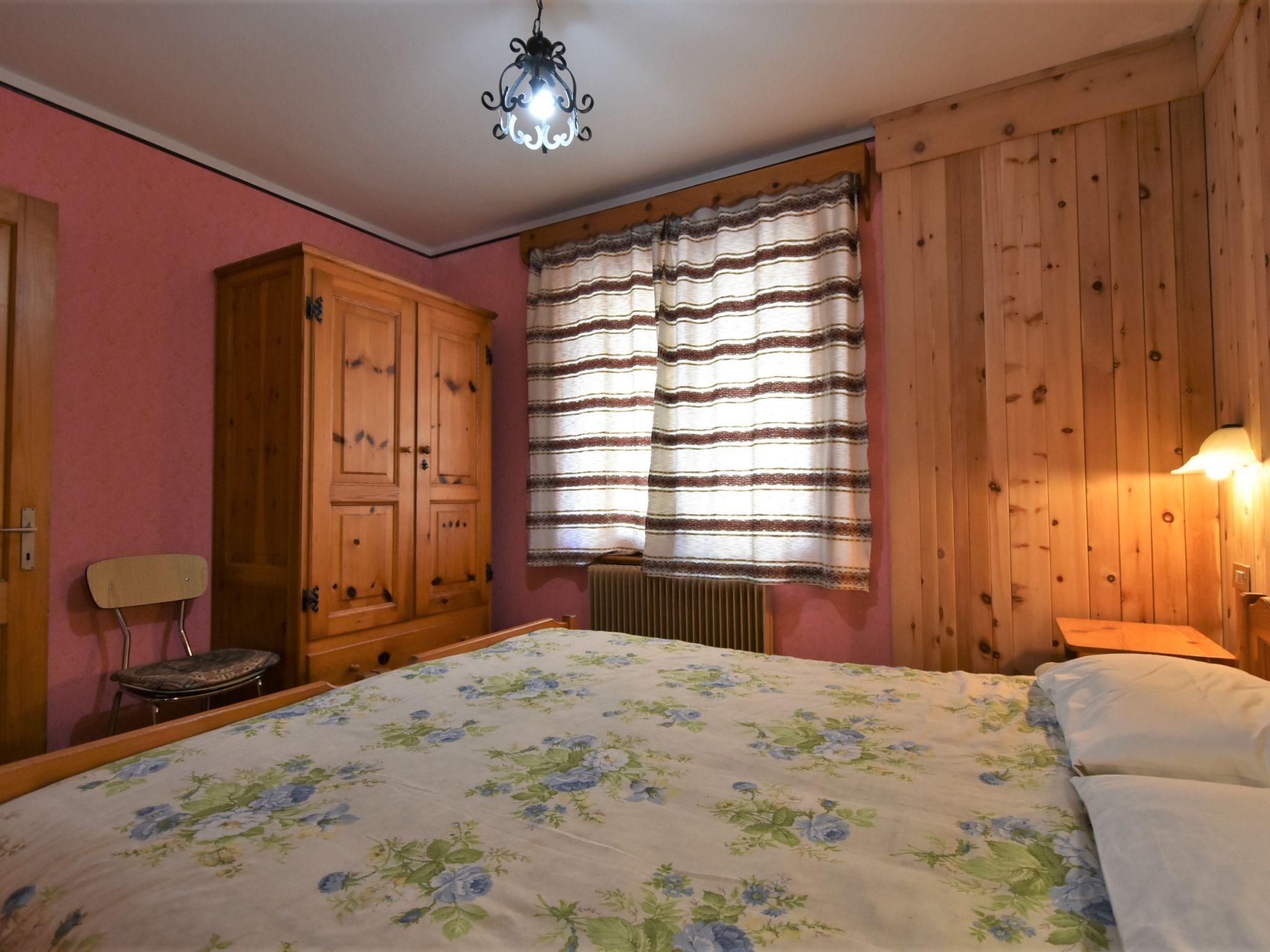 Foto 12 - Apartamento de 3 quartos em Livigno com jardim