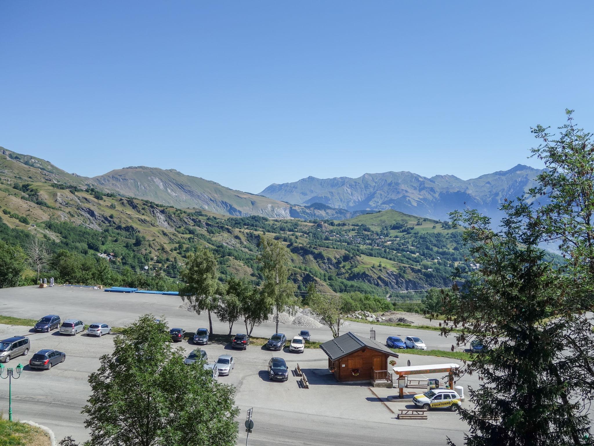 Foto 11 - Apartamento en Villarembert con piscina y vistas a la montaña