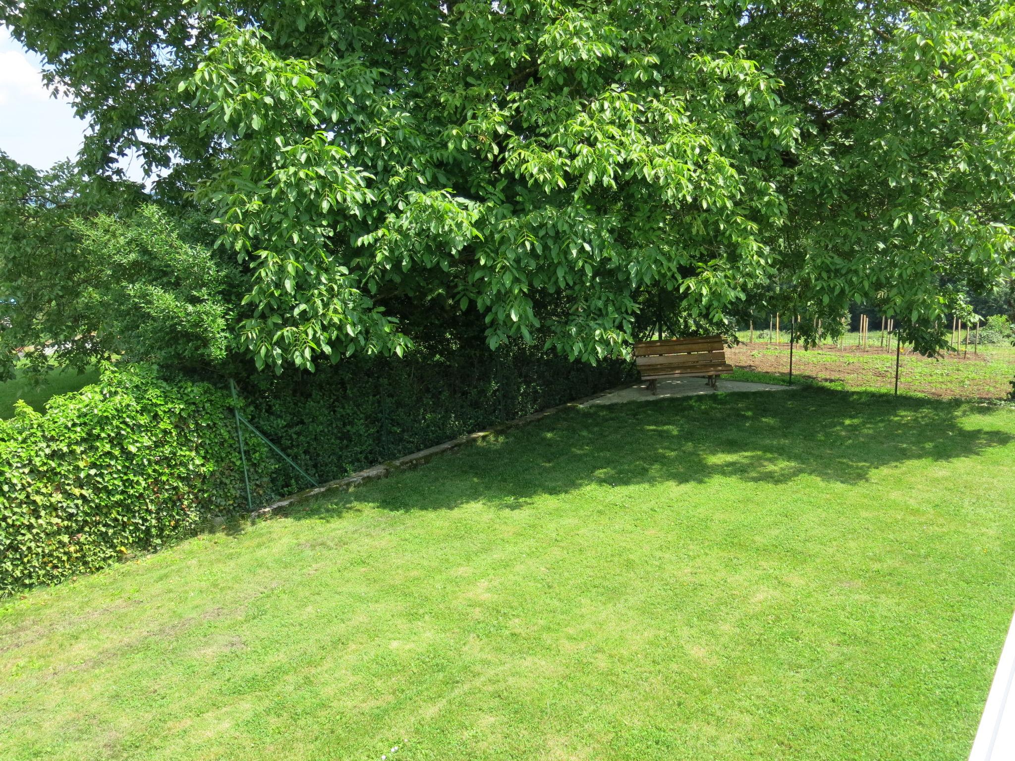 Photo 11 - Maison de 1 chambre à Épertully avec piscine privée et jardin